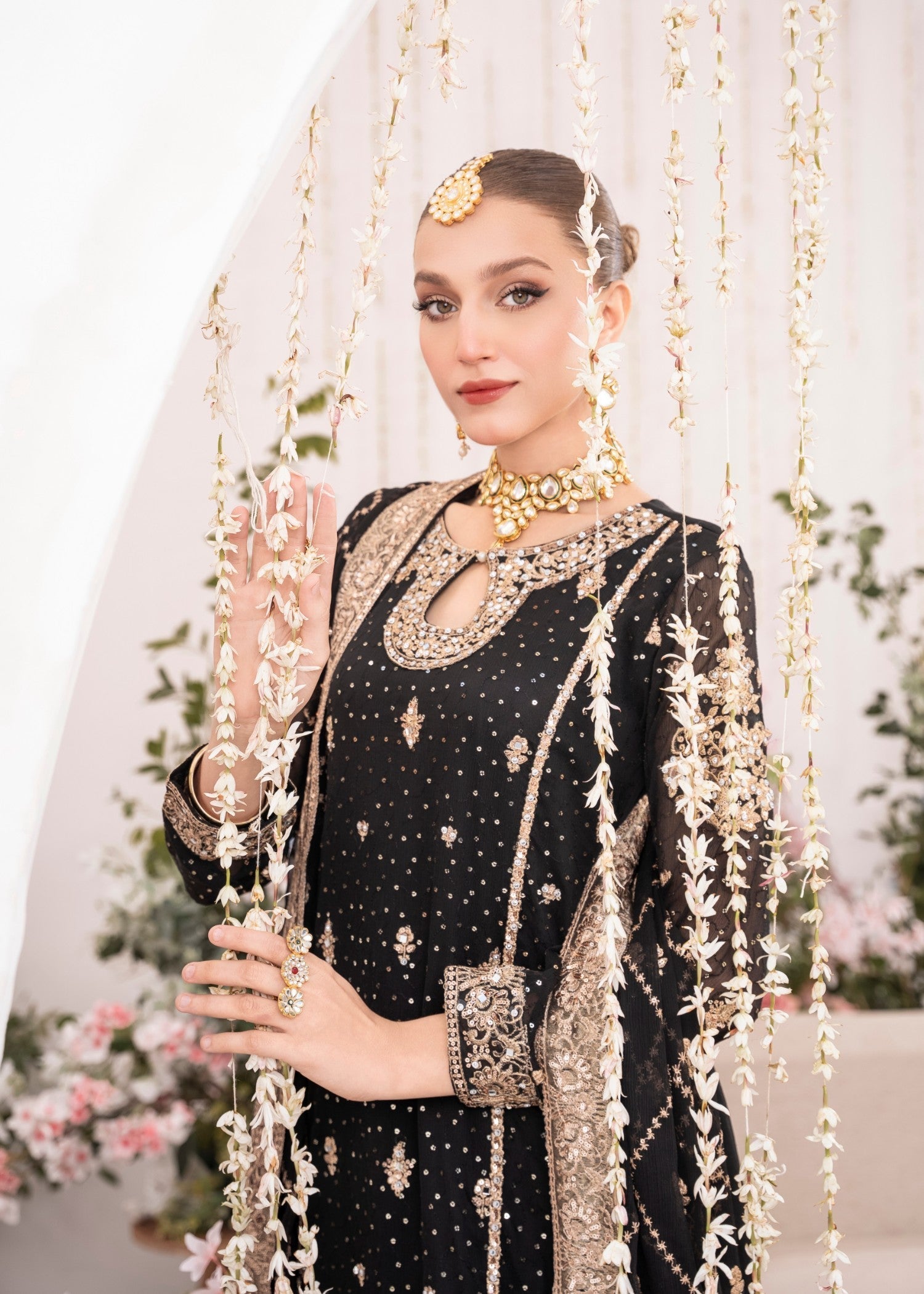 Pakistani Black Embroidered Chiffon Kurta Set (3-Piece) - Image 5