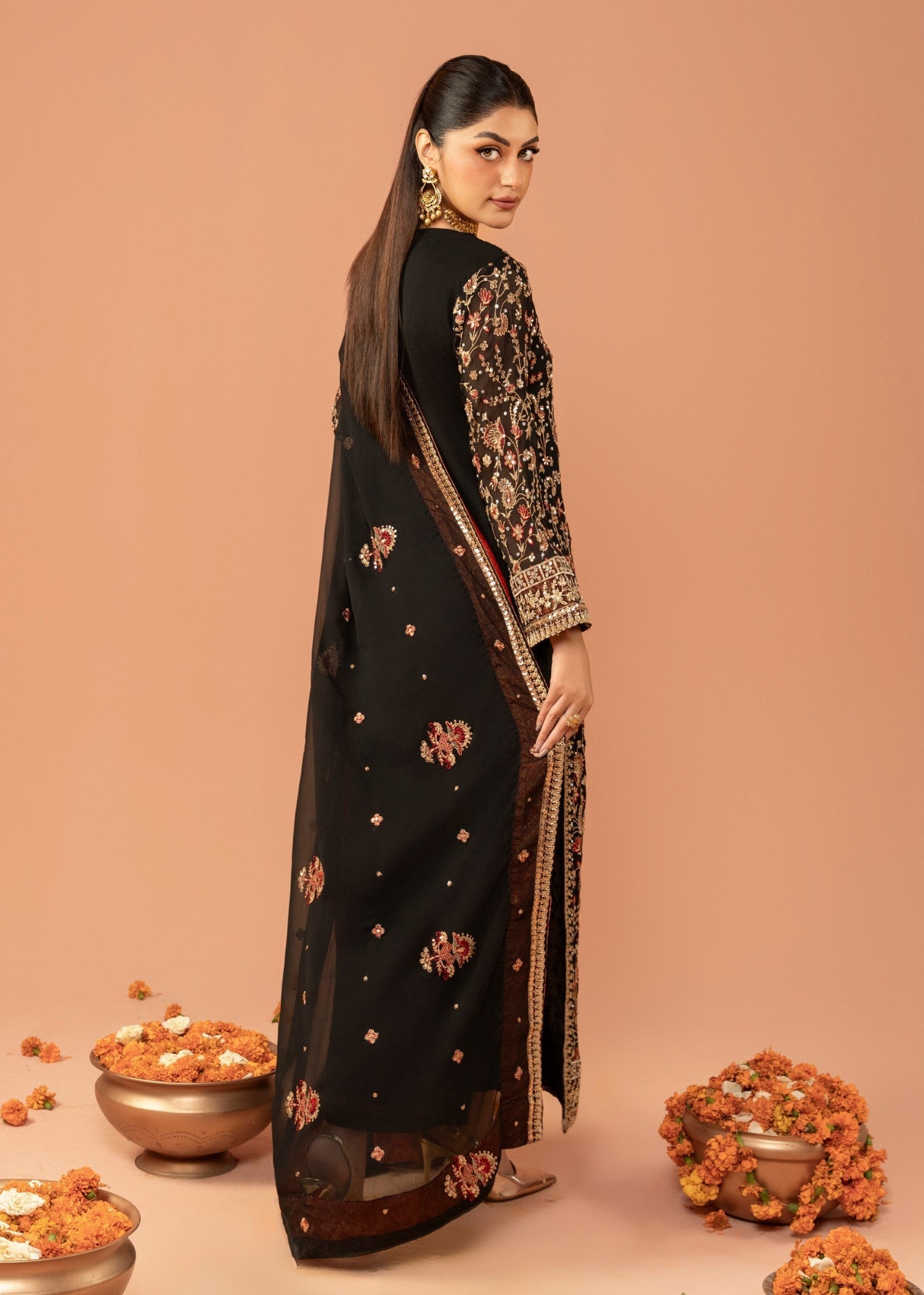 Black Embroidered Chiffon Kurta Set (3-Piece) - Image 3
