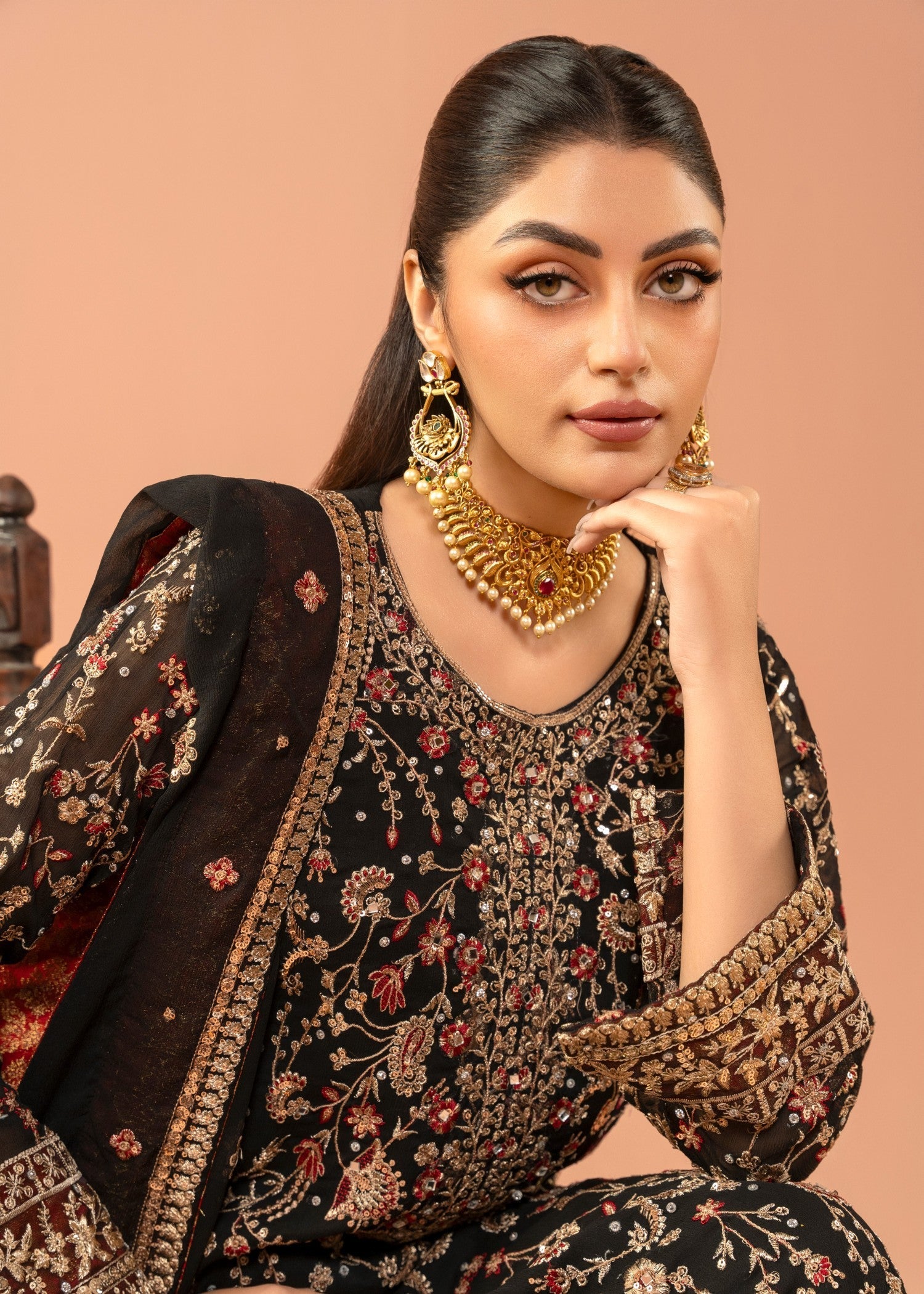 Black Embroidered Chiffon Kurta Set (3-Piece) - Image 7