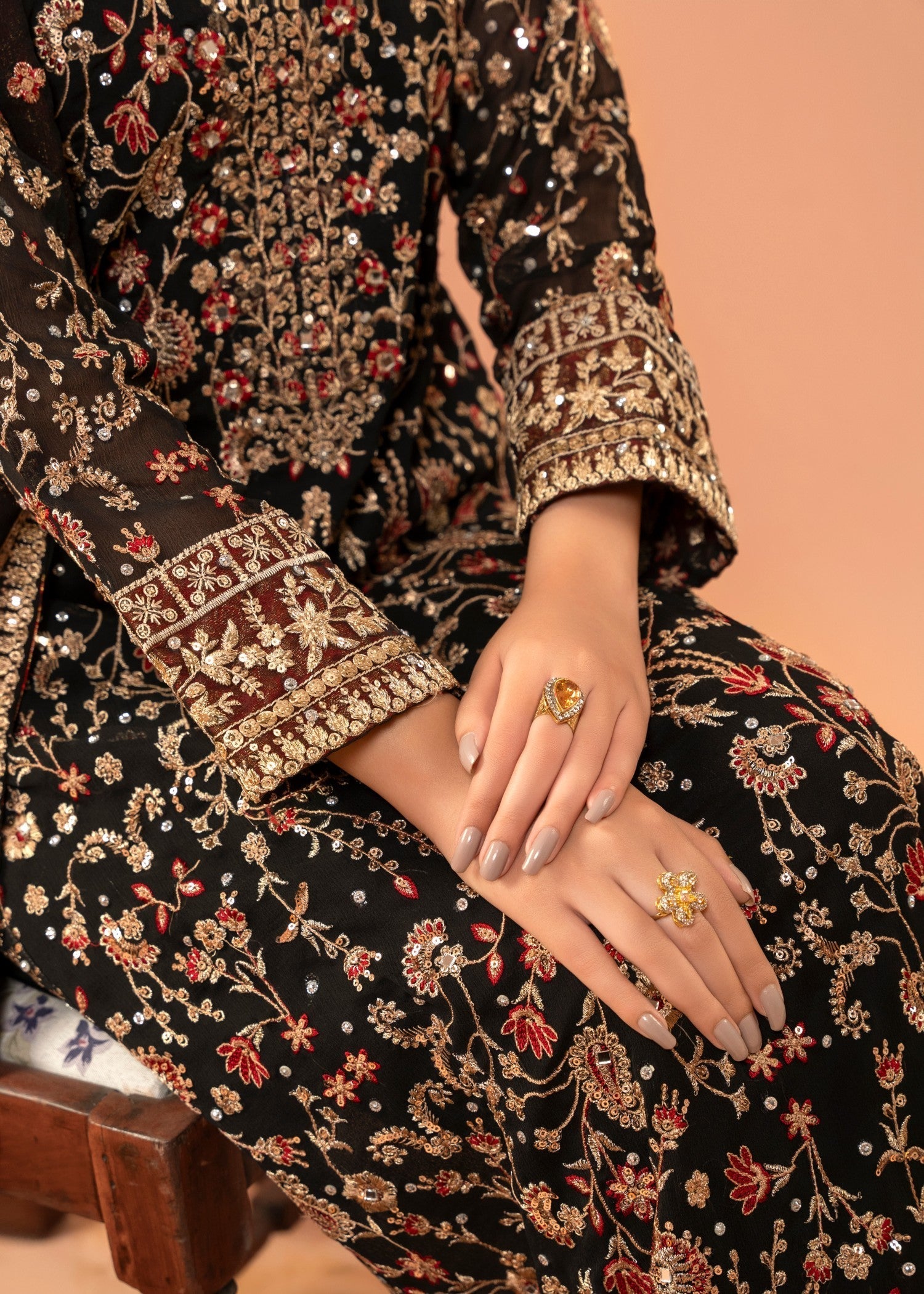 Black Embroidered Chiffon Kurta Set (3-Piece) - Image 9