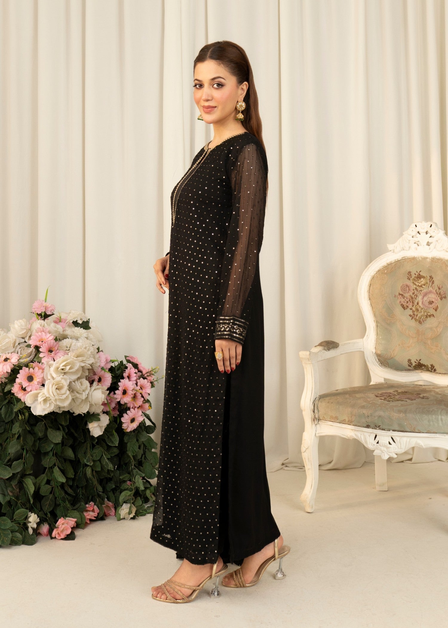 Black Embroidered Chiffon Kurta Set (3-Piece) - Image 2