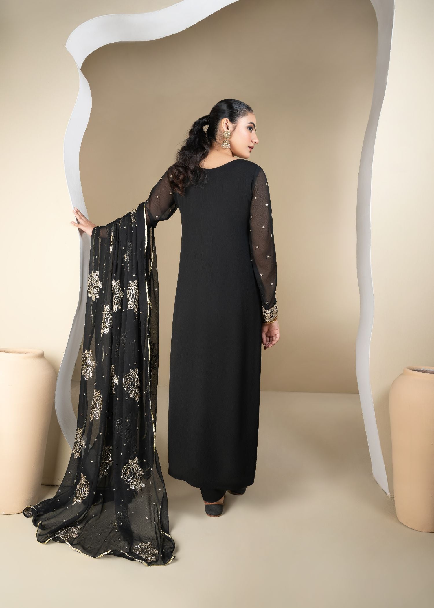 Pakistani Black Embroidered Chiffon Kurta Set (3-Piece) - Image 5