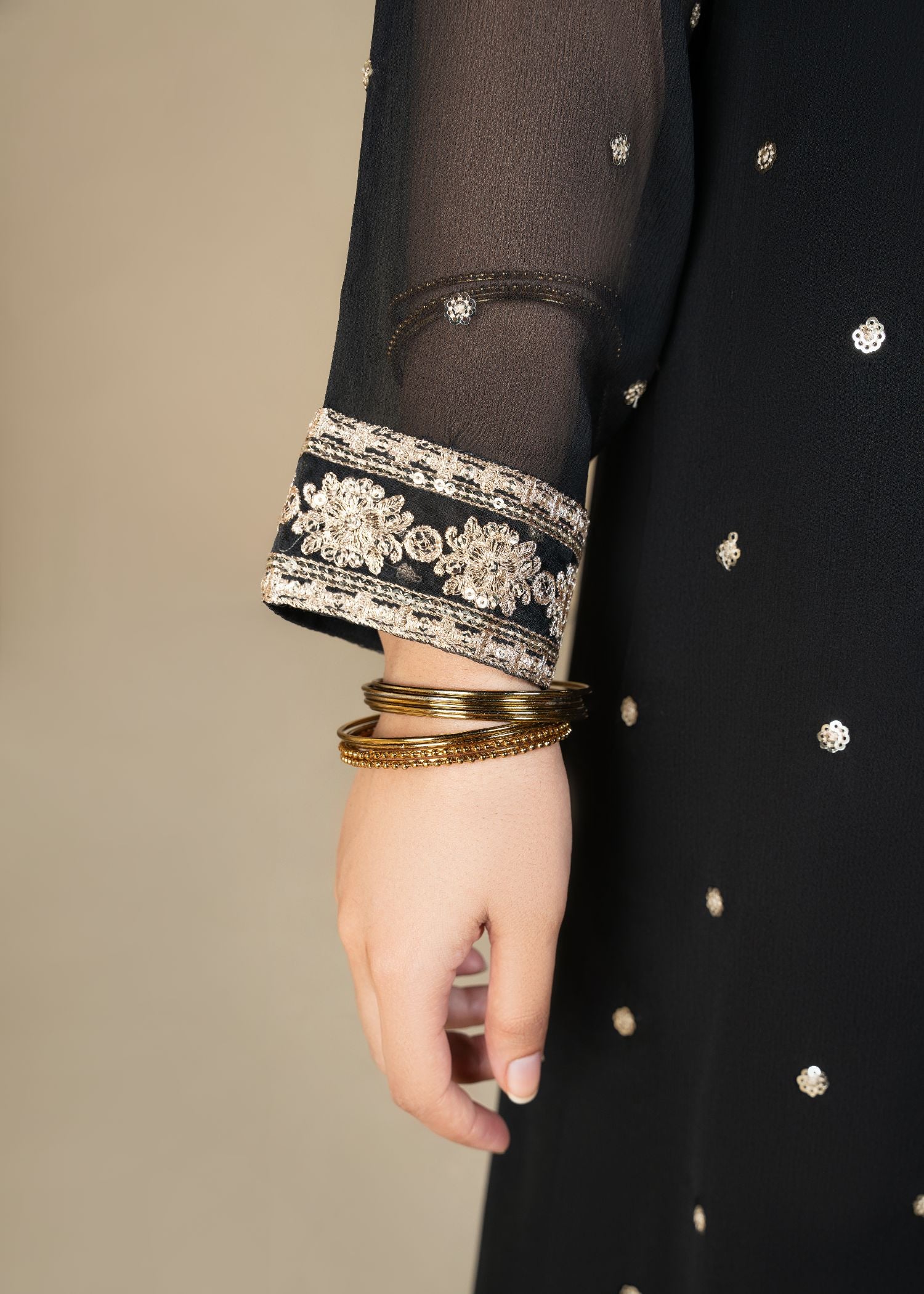 Pakistani Black Embroidered Chiffon Kurta Set (3-Piece) - Image 6