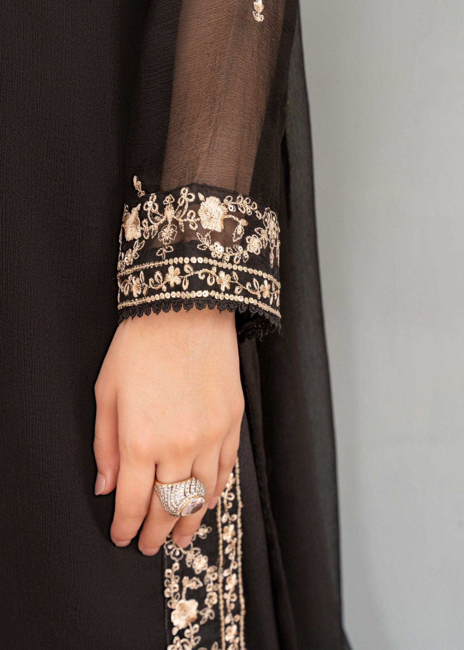 Black Sequin Embroidered Chiffon Kurta Set (3-Piece) - Image 7