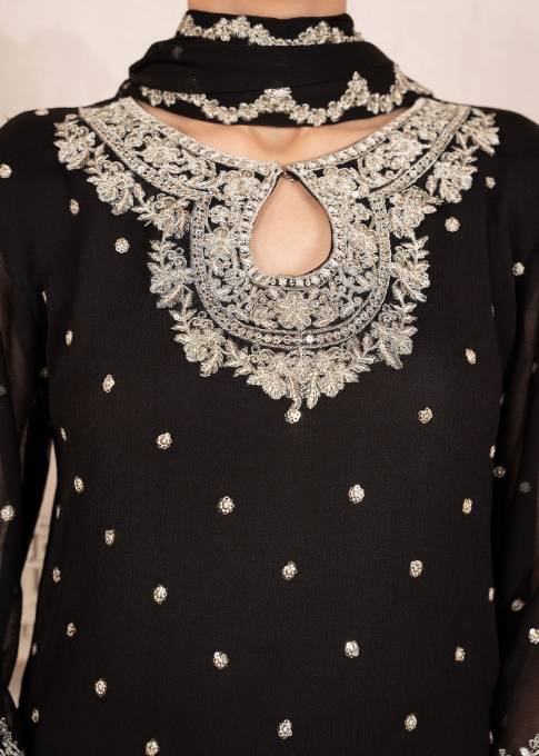 Black Embroidered Chiffon Kurta Set (3-Piece) - Image 8