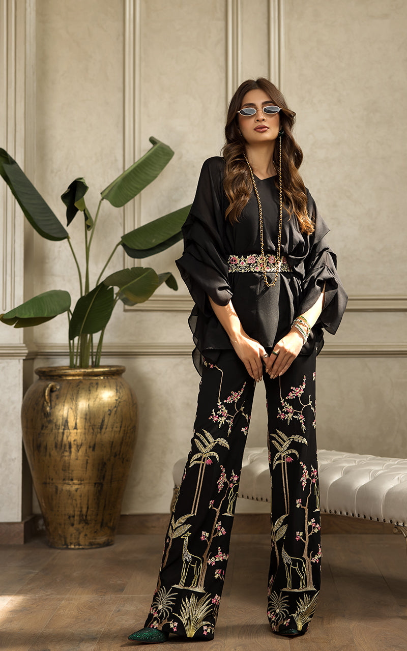 Black Embroidered Chiffon Salwar Kameez (2-Piece) - Image 4