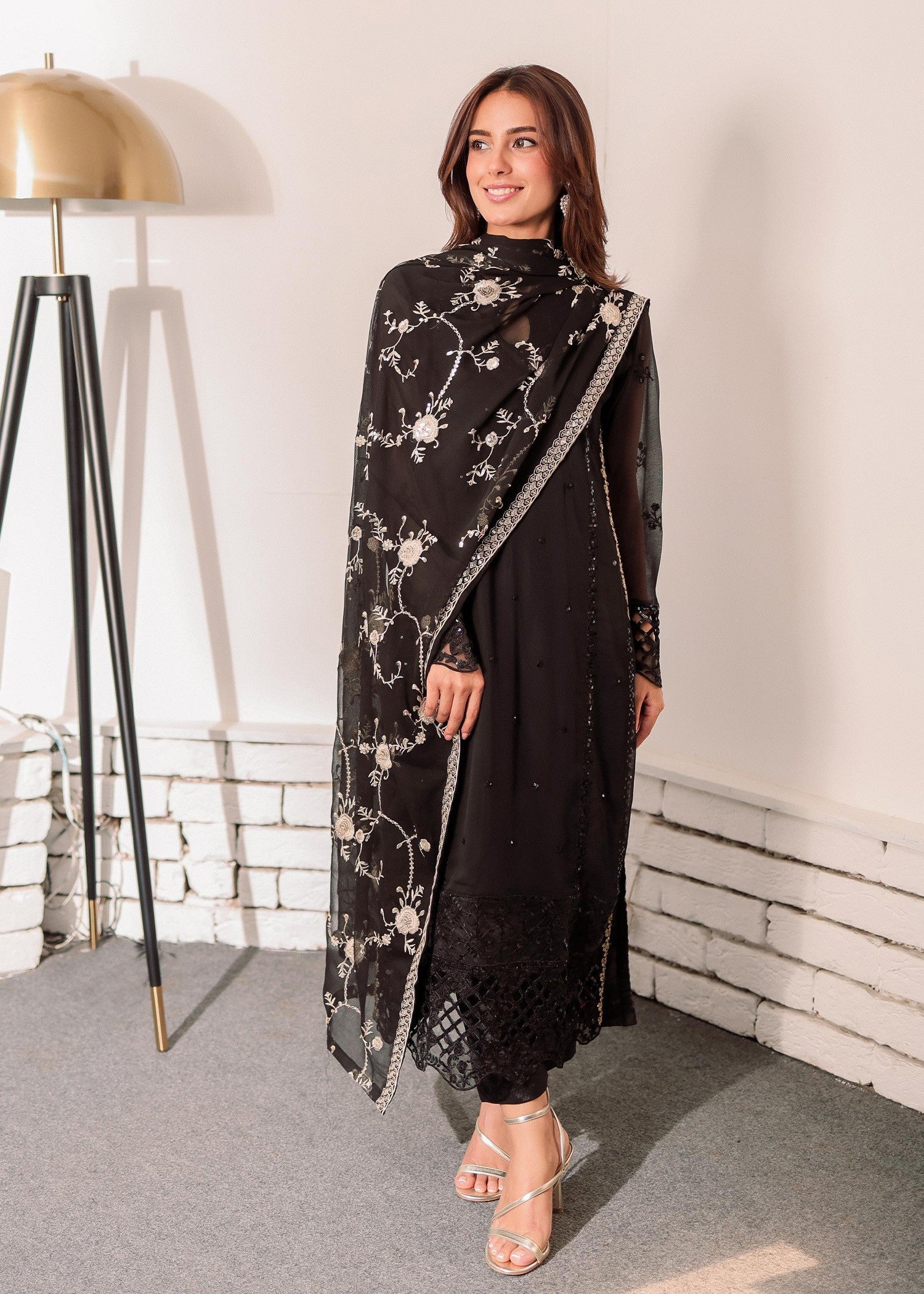 Black Embroidered Chiffon Straight Kurta Set (3-Piece) - Image 1