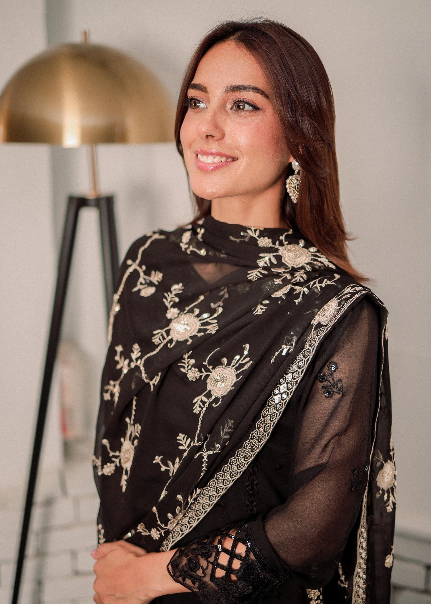 Black Embroidered Chiffon Straight Kurta Set (3-Piece) - Image 7