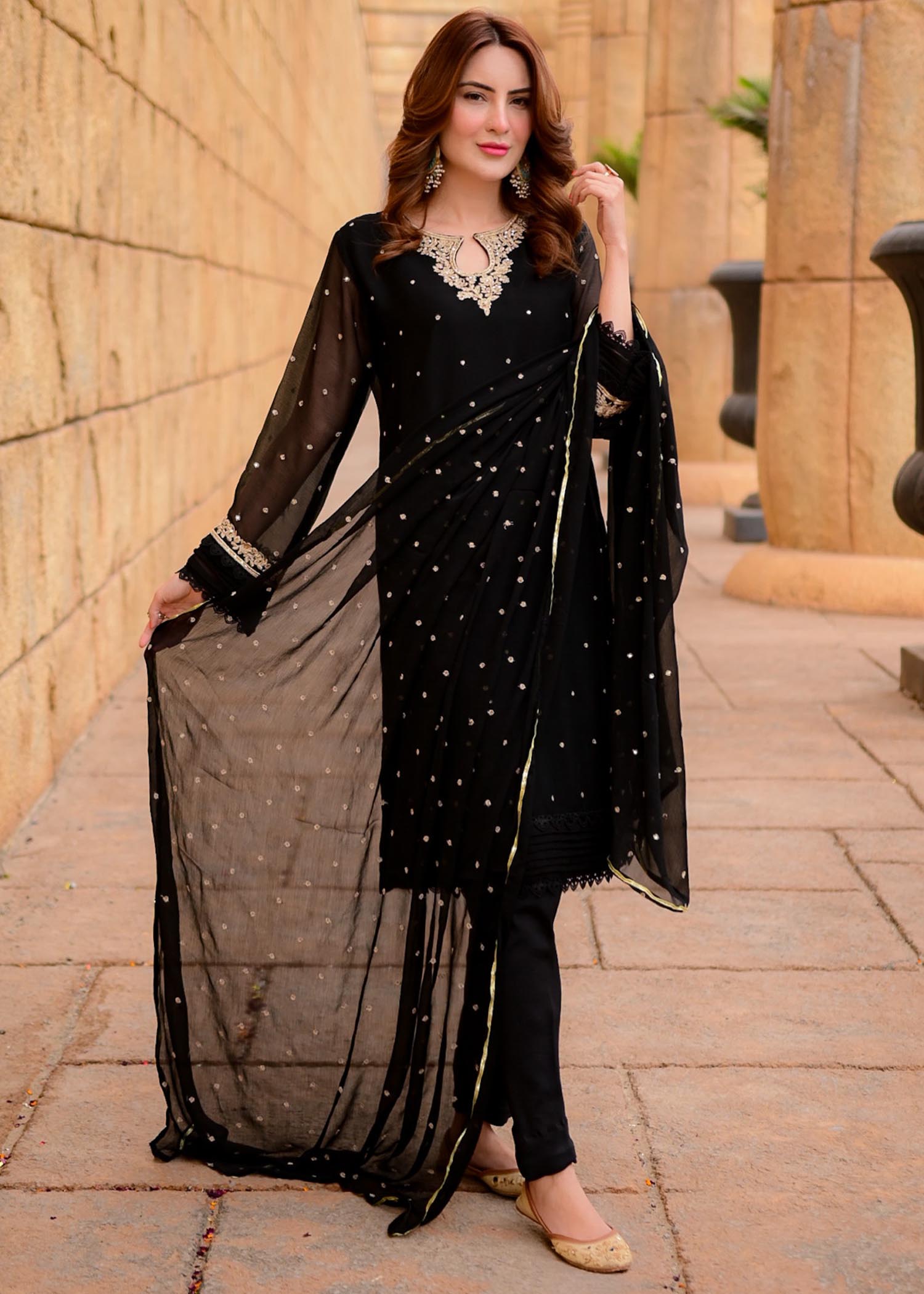Pakistani Black Embroidered Chiffon Straight Kurta Set (3-Piece) - Image 10