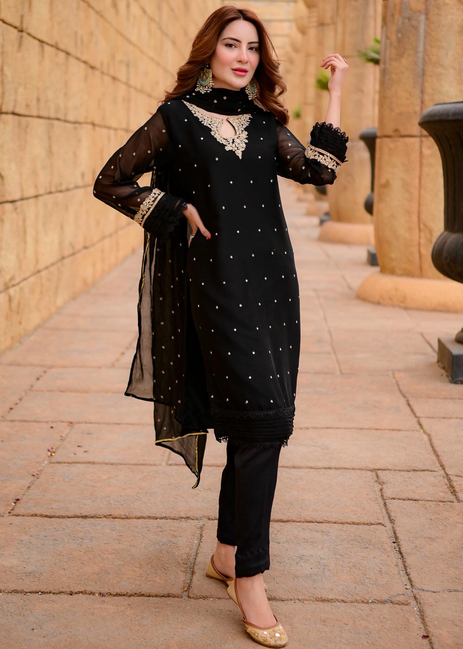 Pakistani Black Embroidered Chiffon Straight Kurta Set (3-Piece) - Image 17