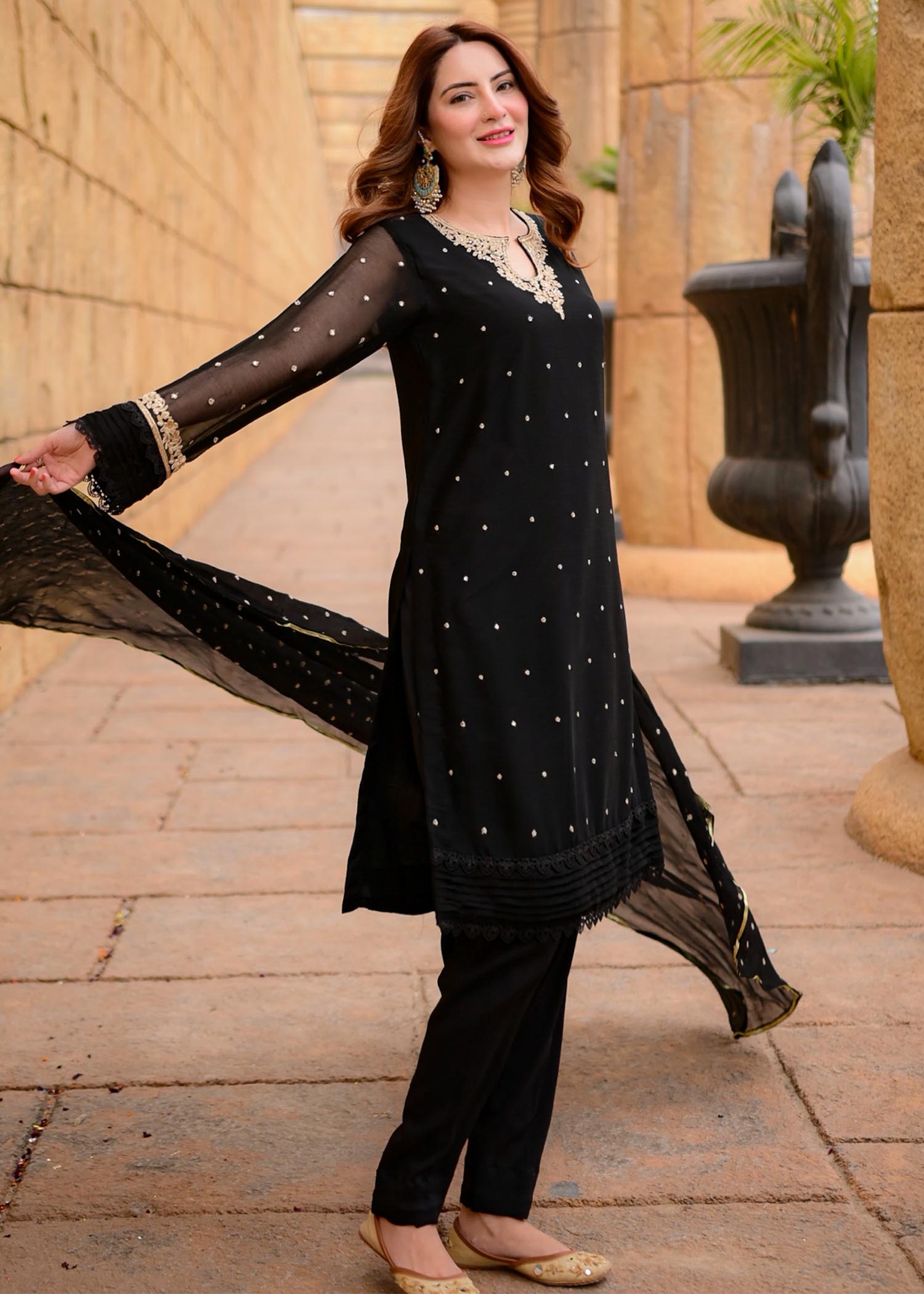 Pakistani Black Embroidered Chiffon Straight Kurta Set (3-Piece) - Image 18