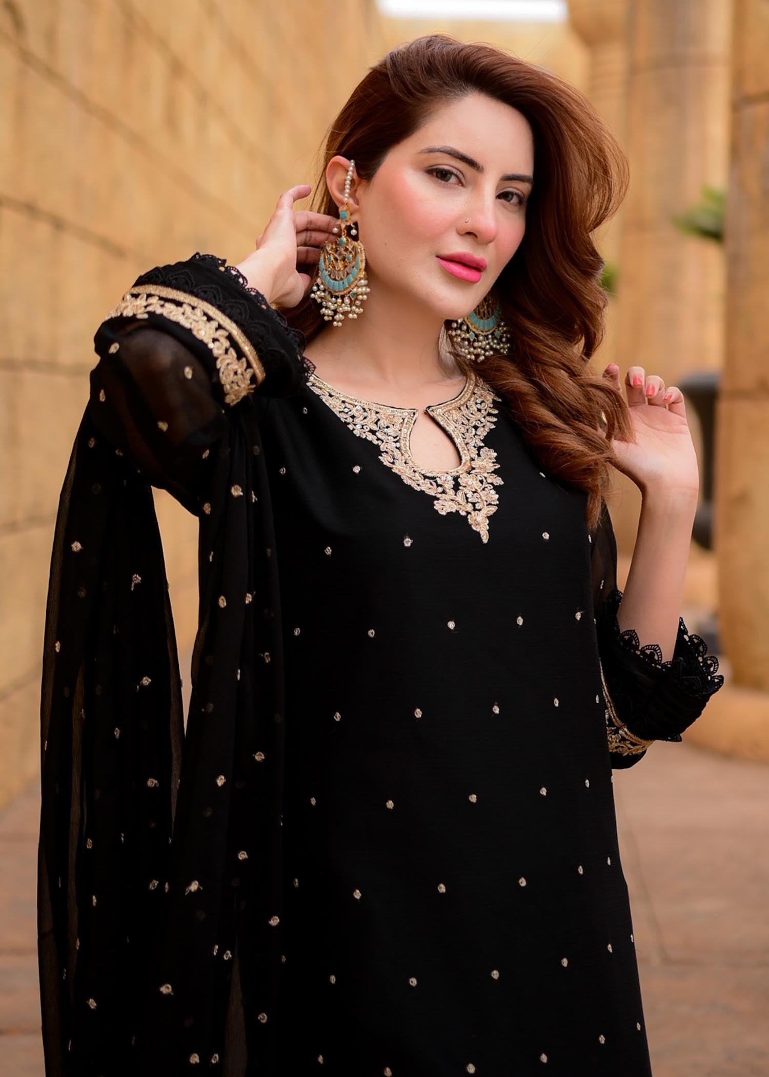Pakistani Black Embroidered Chiffon Straight Kurta Set (3-Piece) - Image 20