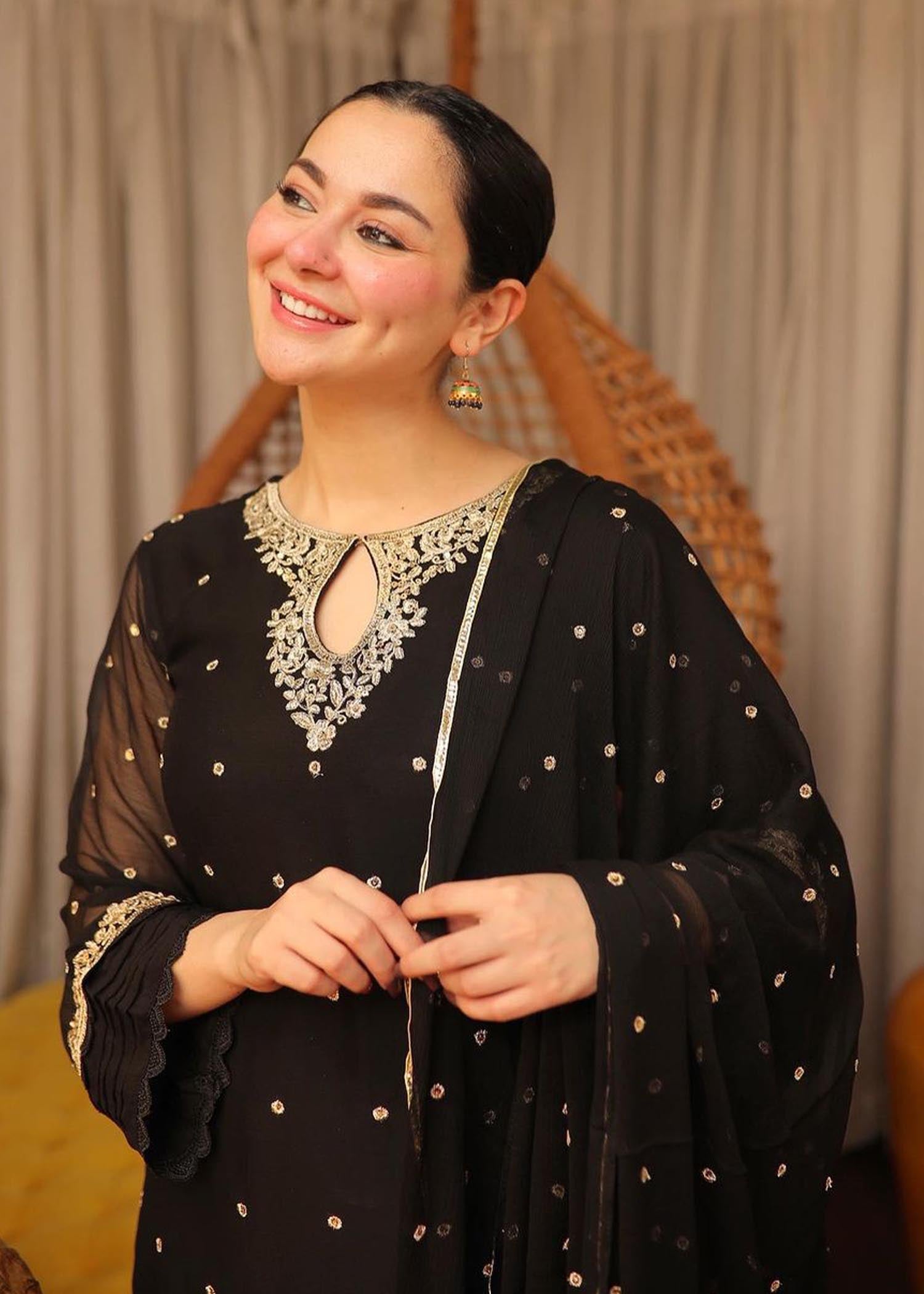 Pakistani Black Embroidered Chiffon Straight Kurta Set (3-Piece) - Image 3