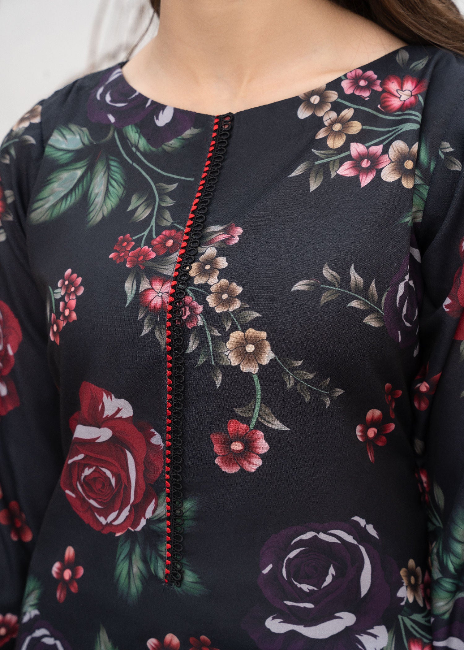 Pakistani Black Printed & Embroidered Cotton Kurta Set (3-Piece) - Image 4