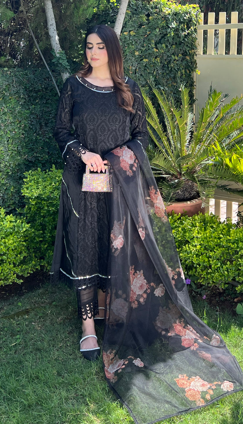 Pakistani Black Embroidered Cotton Net Salwar Kameez (3-Piece) - Image 3
