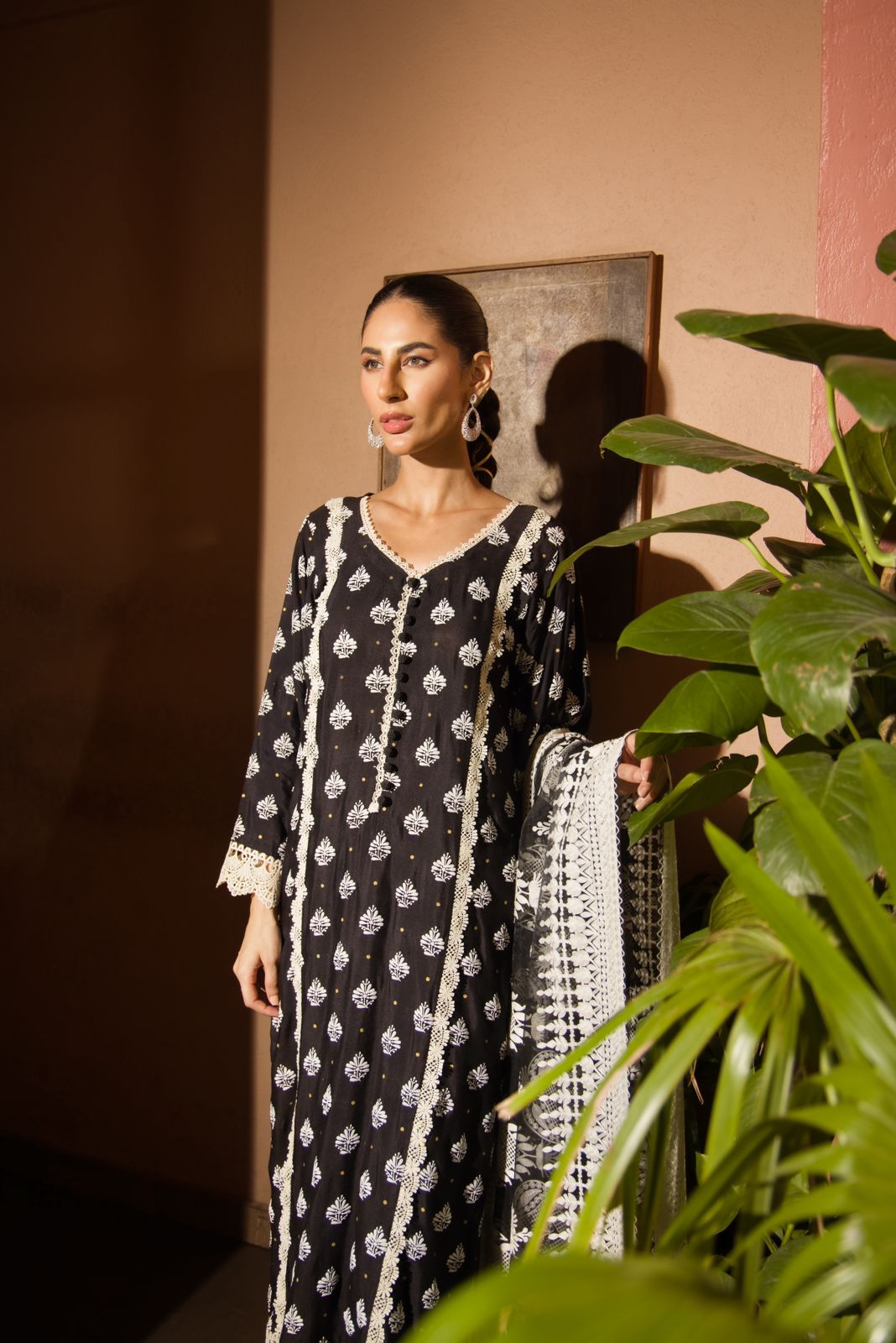 Pakistani Black Embroidered Cotton Net Salwar Kameez (3-Piece) - Image 3