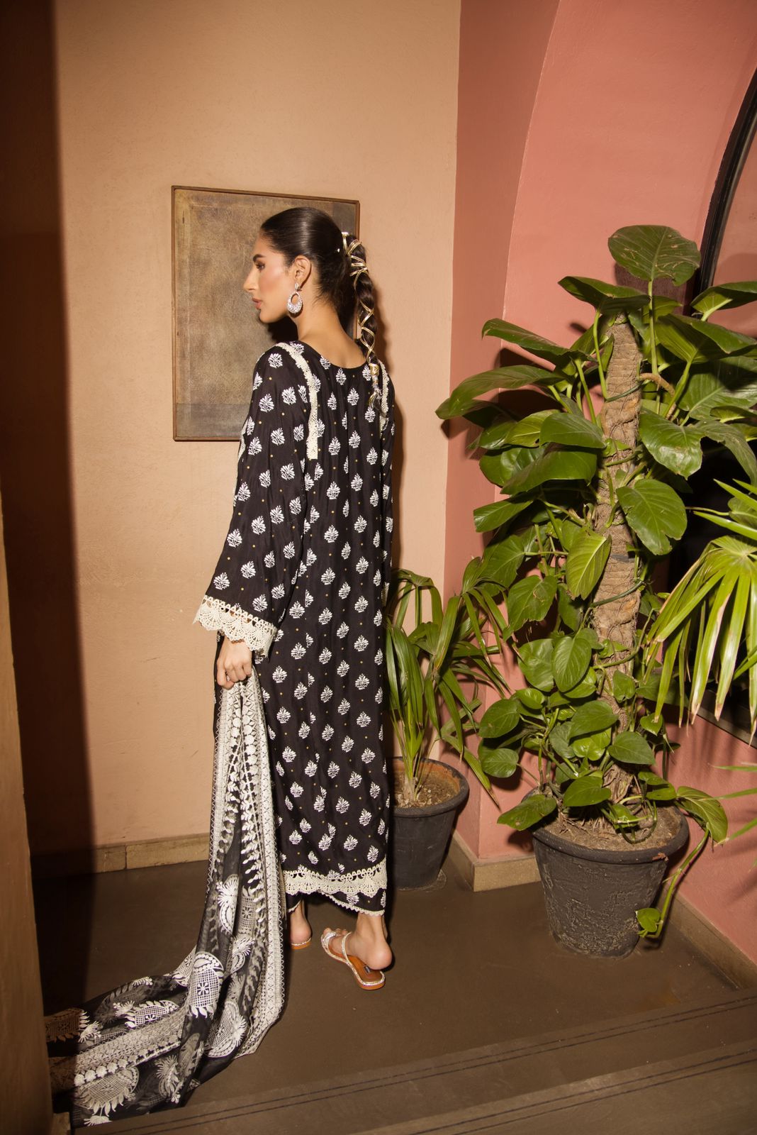 Pakistani Black Embroidered Cotton Net Salwar Kameez (3-Piece) - Image 6