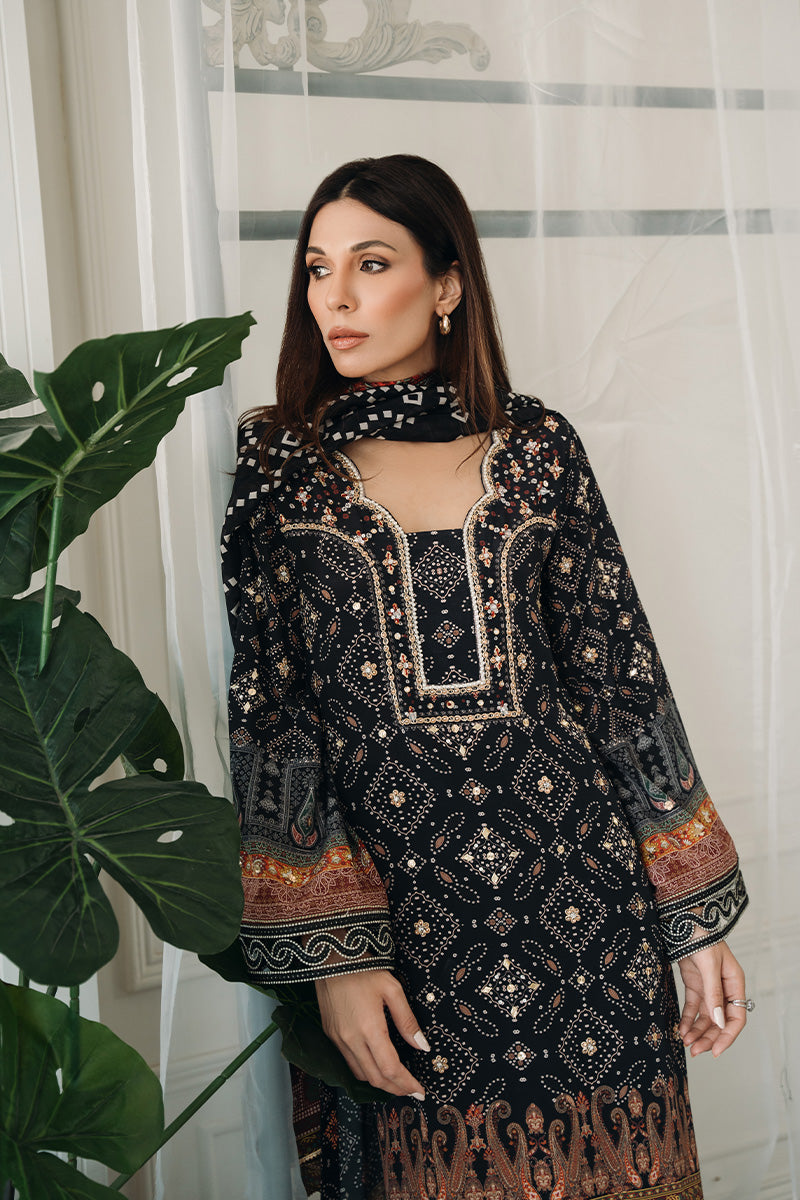 Black Bandhani Embroidered Pure Crepe Salwar Kameez (2-Piece) - Image 3