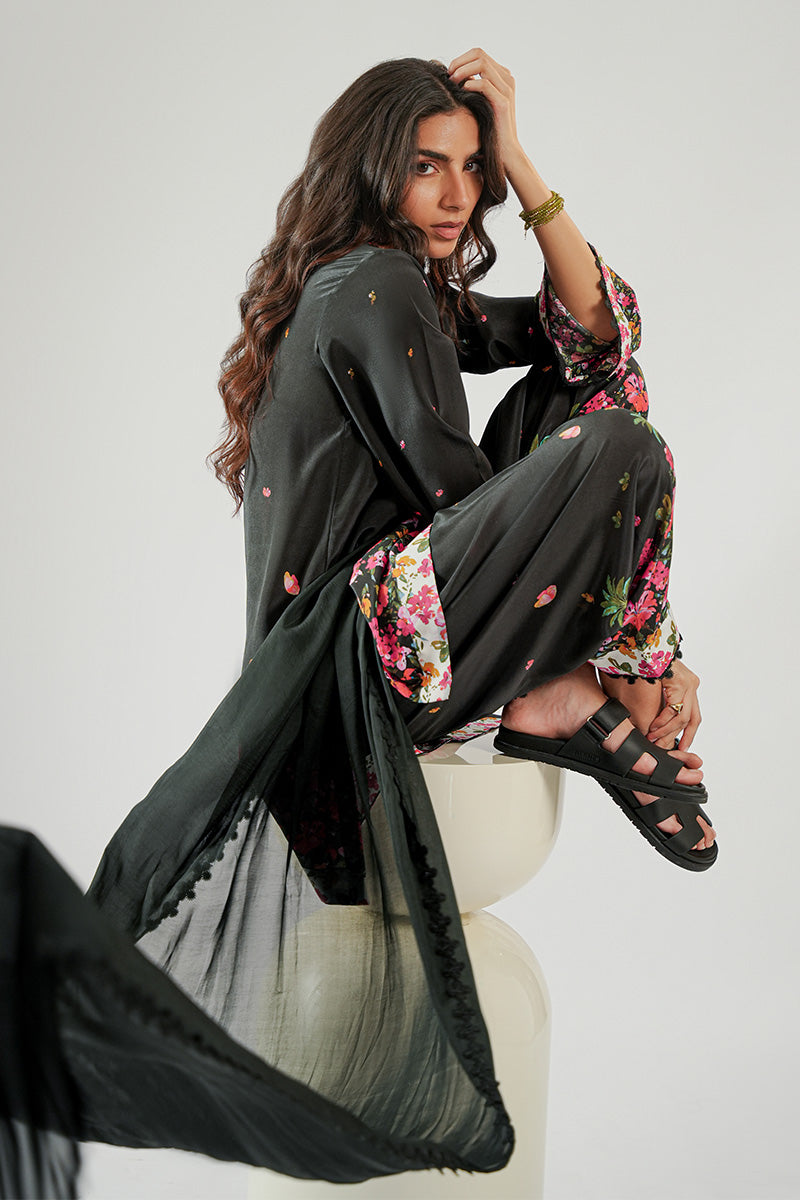 Black Printed Crepe Silk Shalwar Kameez (3-Piece) - Image 4