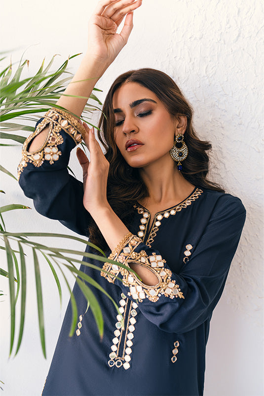 Pakistani Black Mirror & Zardozi Crepe Silk Salwar Kameez (3-Piece) - Image 7