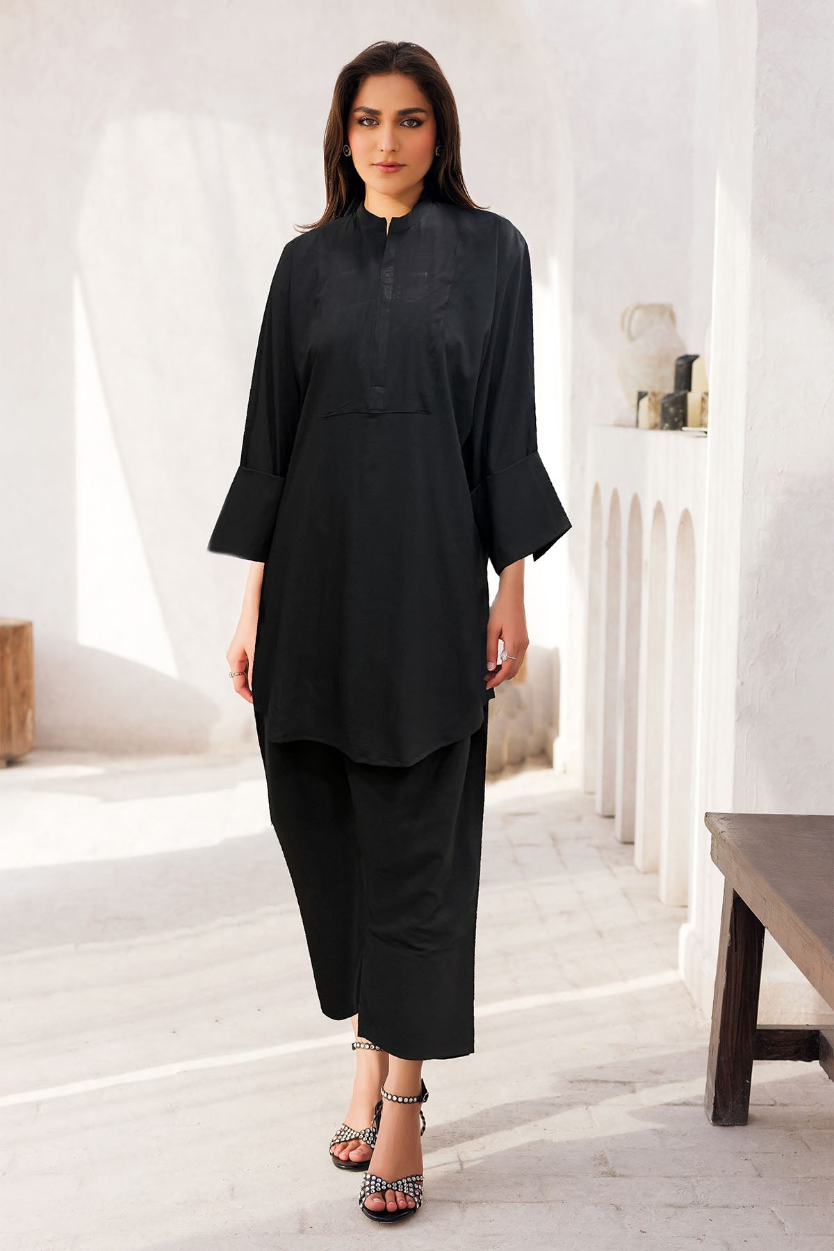 Pakistani Black Crepe Two-Piece Salwar Kameez (2-Piece) - Image 1