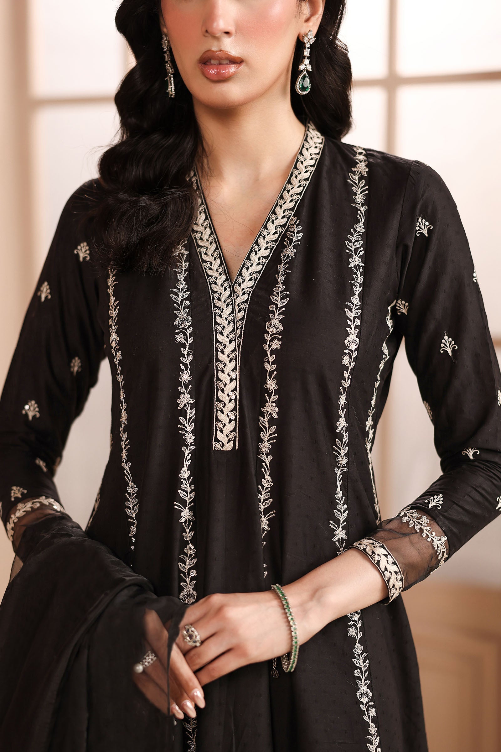 Pakistani Black Embroidered Dobby 3-Piece Suit - Image 4