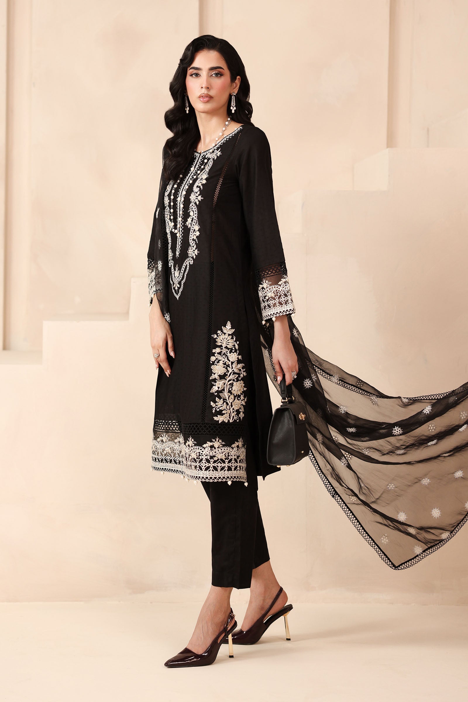 Black Embroidered Dobby 3-Piece Suit - Image 7