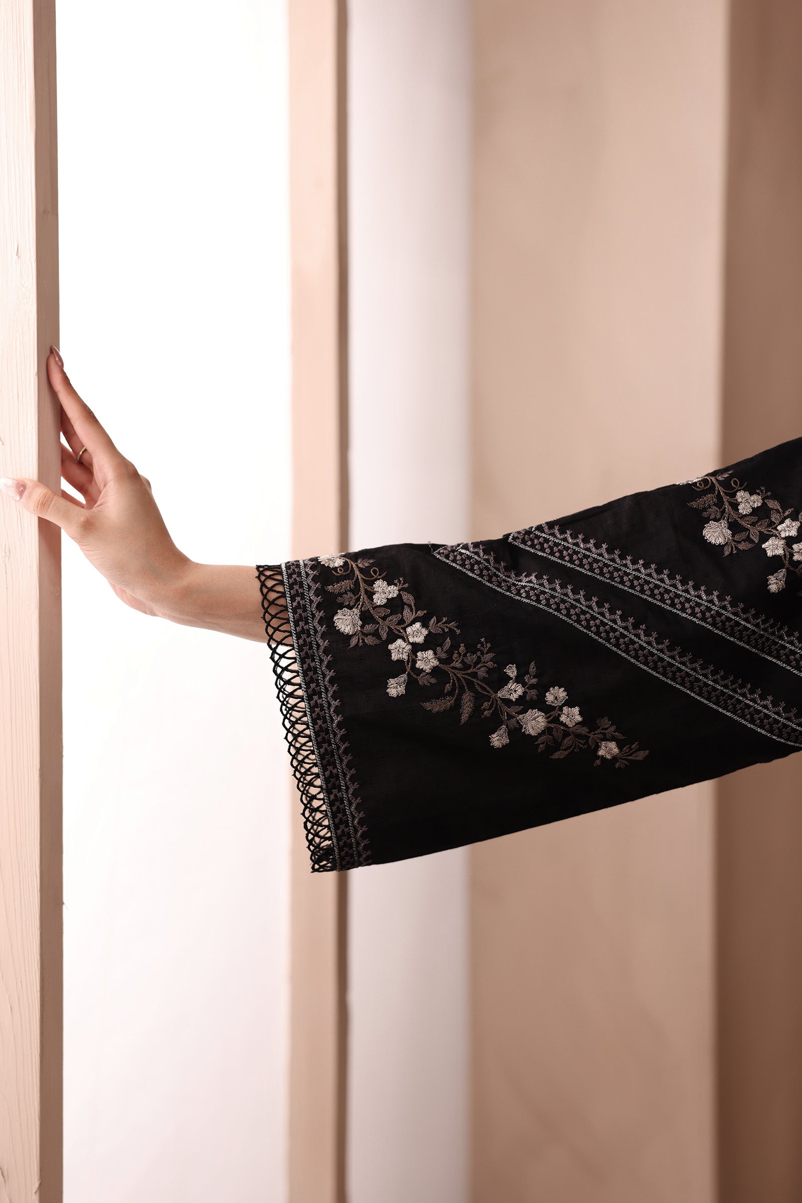 Pakistani Black Embroidered Dobby 3-Piece Suit - Image 5