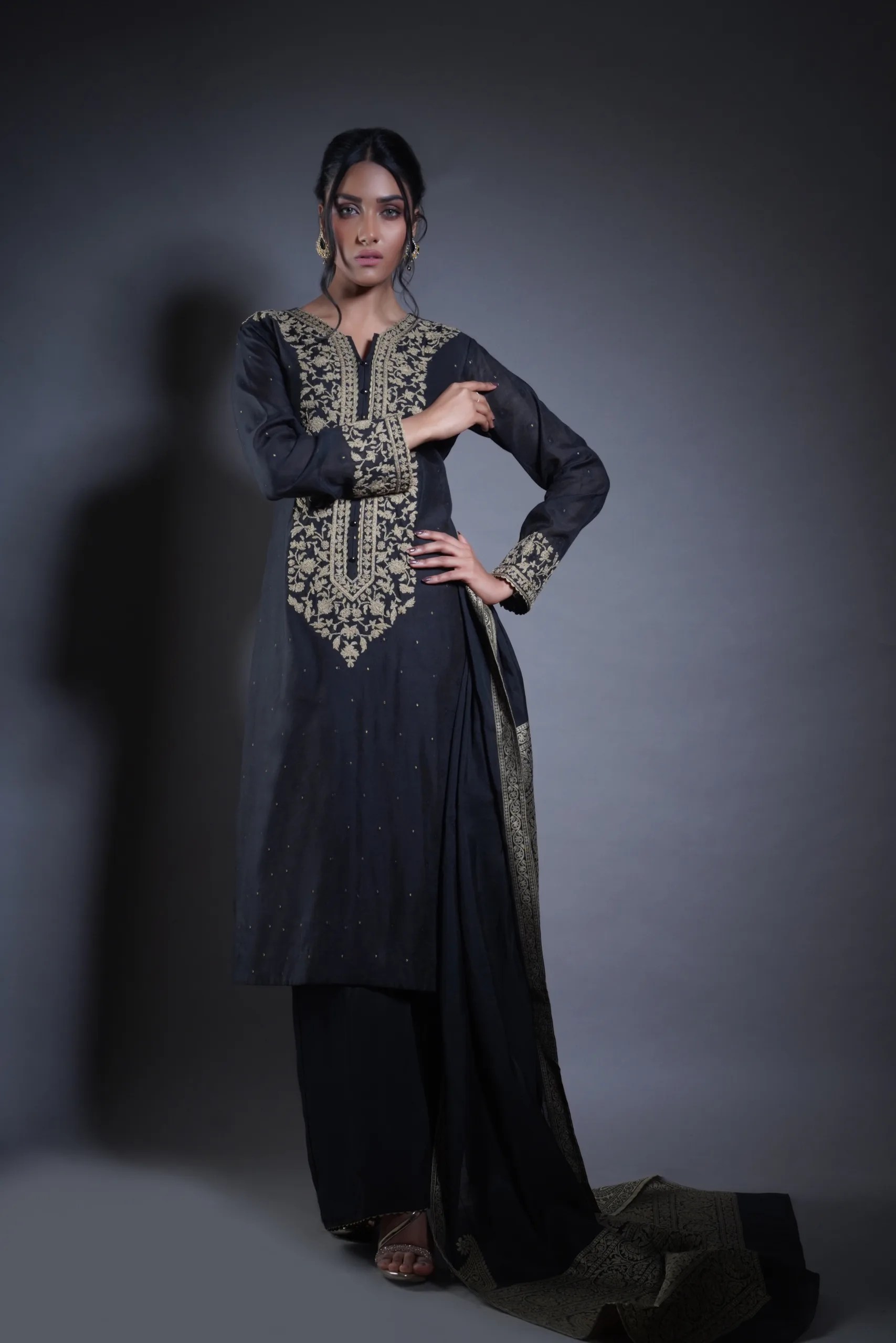 Pakistani Black Hand Embroidered Georgette Salwar Kameez (3-Piece) - Image 3