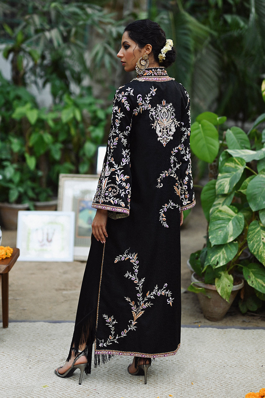 Pakistani Black Hath-Aari Embroidered Self Jamawar Jacket (2-Piece) - Image 2