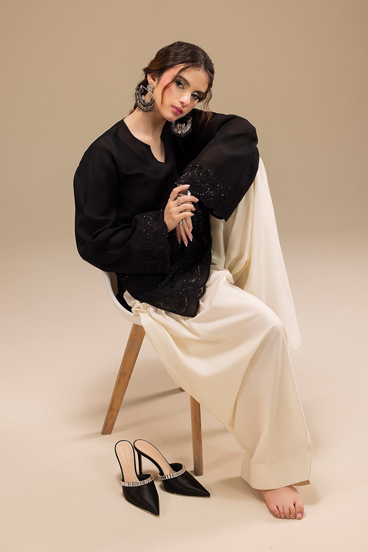 Black Embroidered Karandi Short Shirt (3-Piece) - Image 6