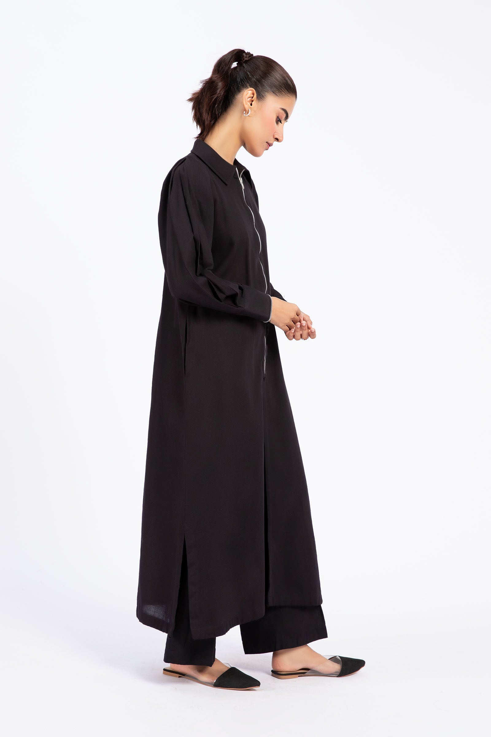 Pakistani Black Khaddar Long Shirt & Trouser (2-Piece) - Image 3