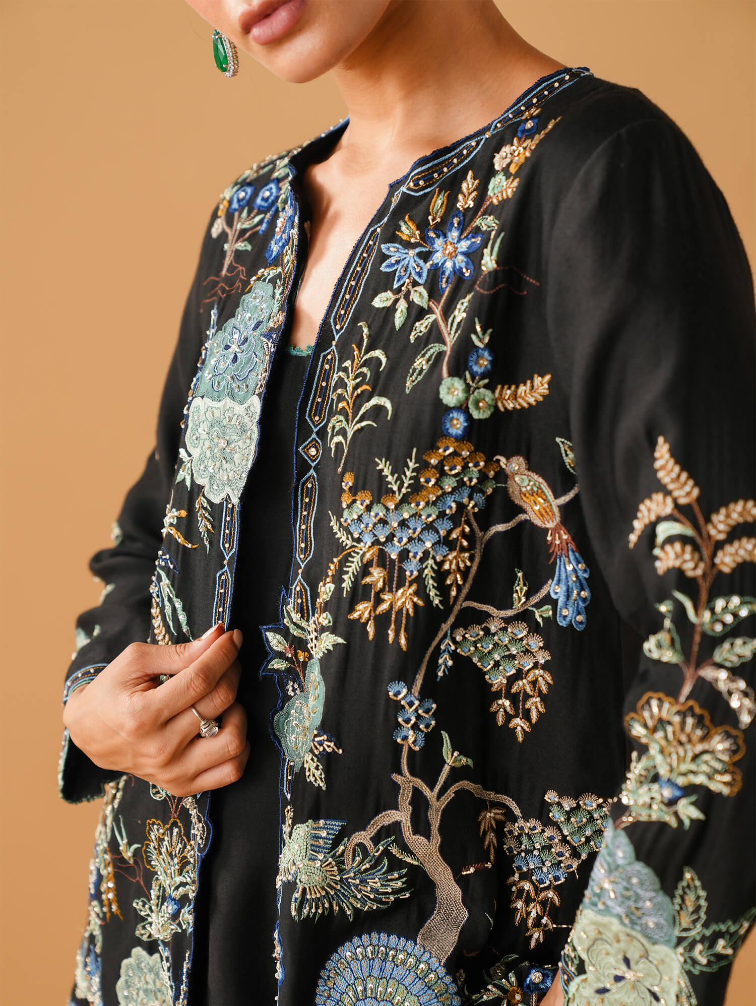 Pakistani Black Chinoiserie Embroidered Khaddi Silk Coat (2-Piece) - Image 2