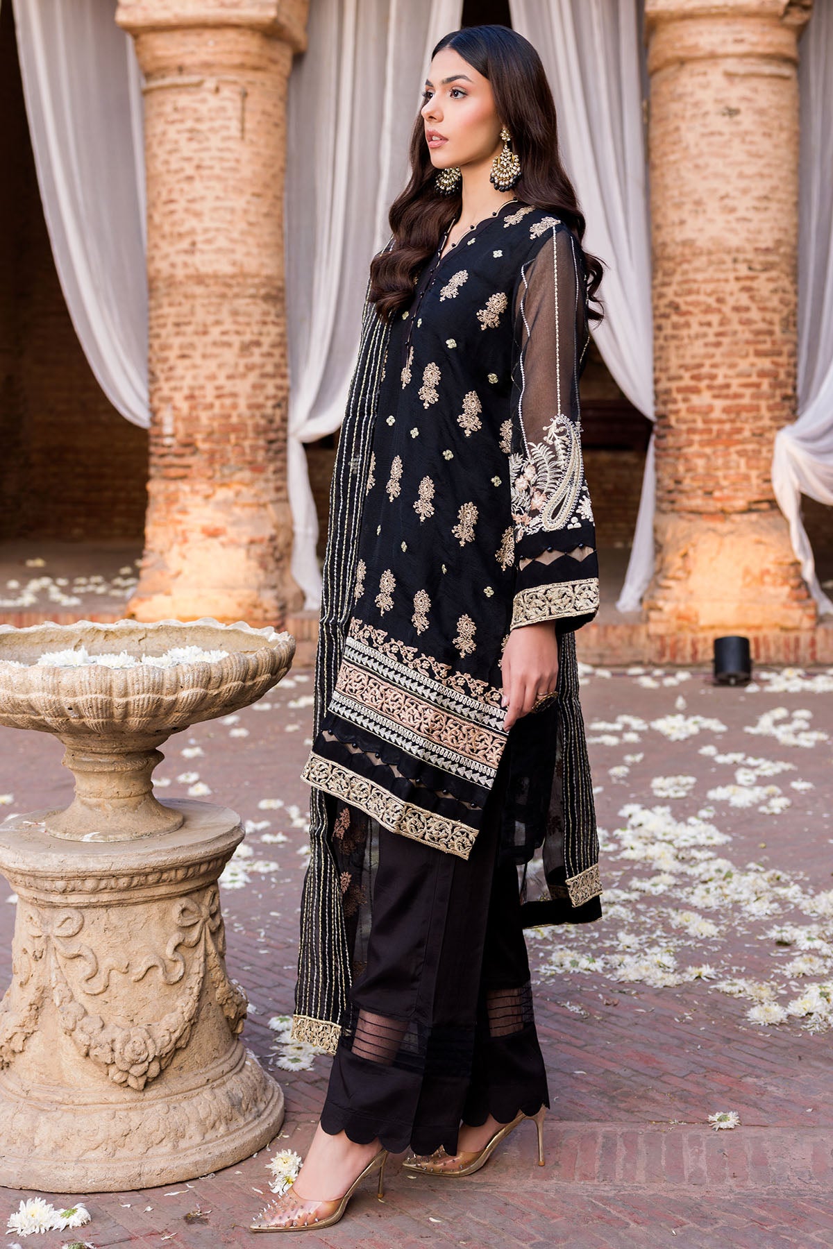Pakistani Black Embroidered Khadi Net Salwar Kameez (3-Piece) - Image 2