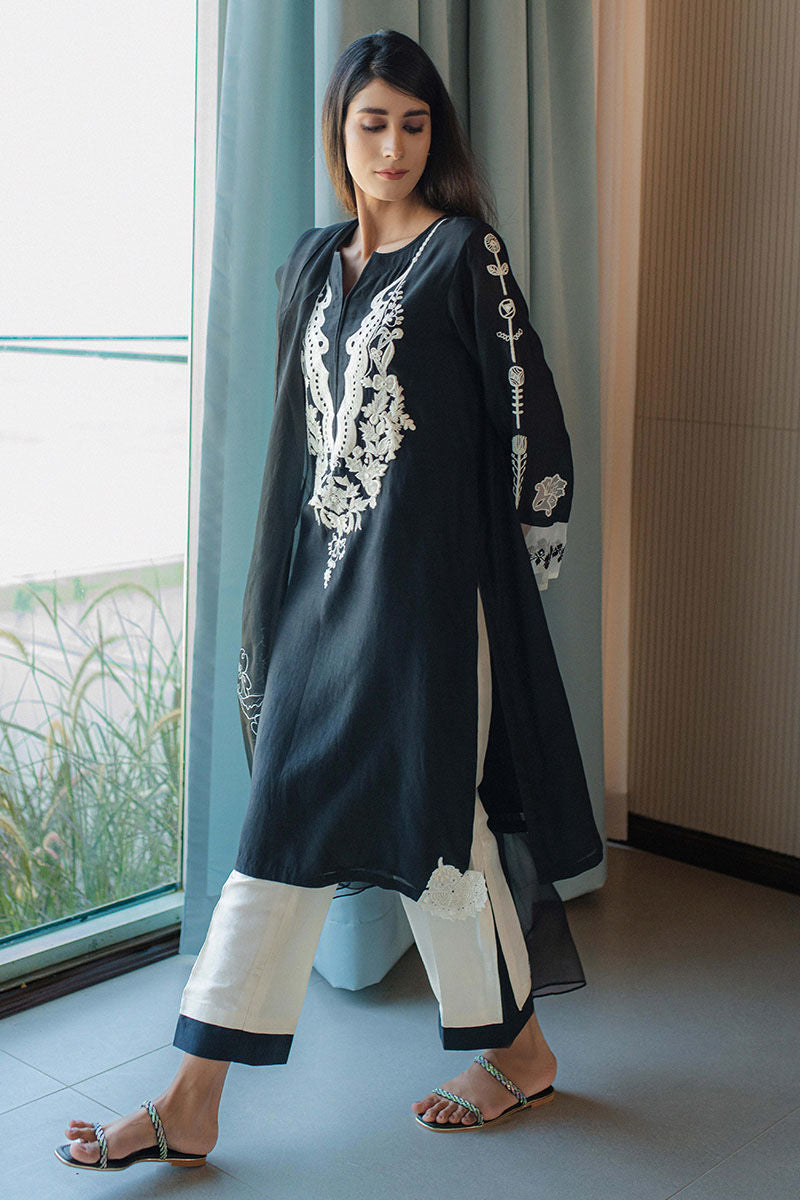 Pakistani Black Ivory Embroidered Kora Cotton Salwar Kameez (3-Piece) - Image 7