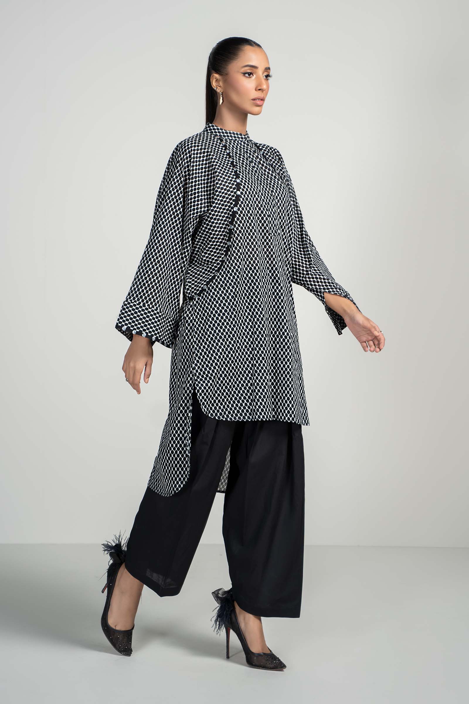 Black Printed Lawn Baggy Shirt & Cambric Shalwar (2-Piece) - Image 4