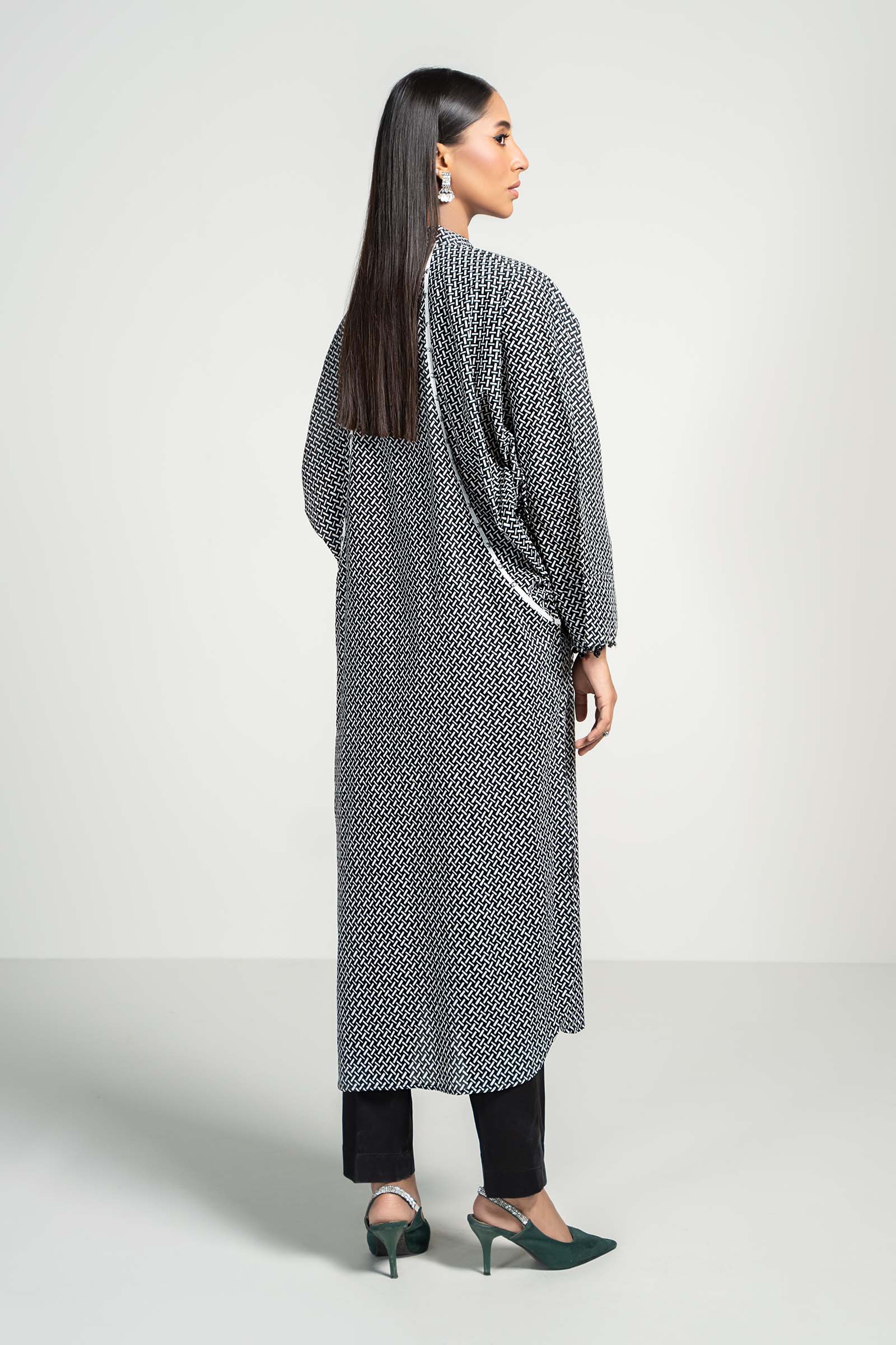 Black Digital Printed Lawn Salwar Kameez (2-Piece) - Image 6