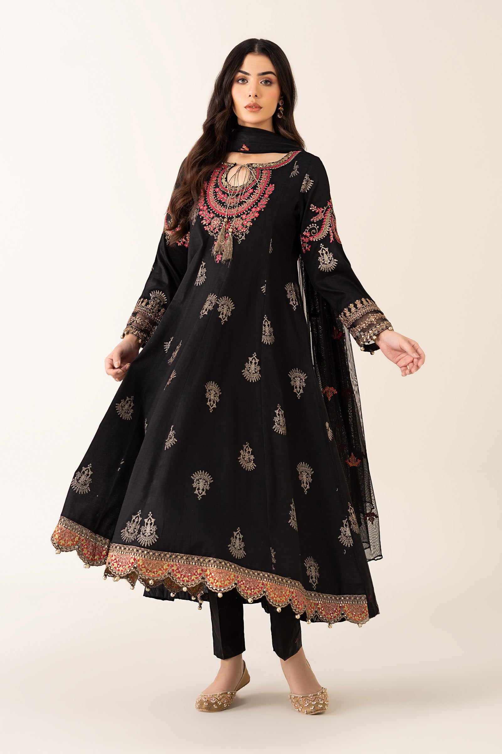 Black Embroidered Lawn Karandi Salwar Kameez (3-Piece) - Image 5