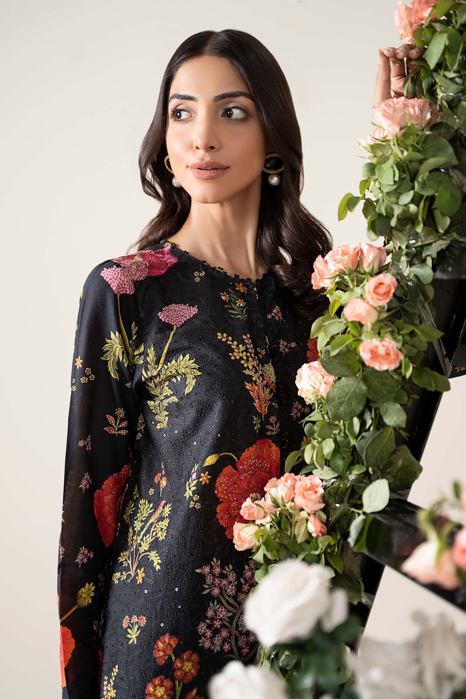 Pakistani Black Embroidered Lawn 3-Piece Suit - Image 3