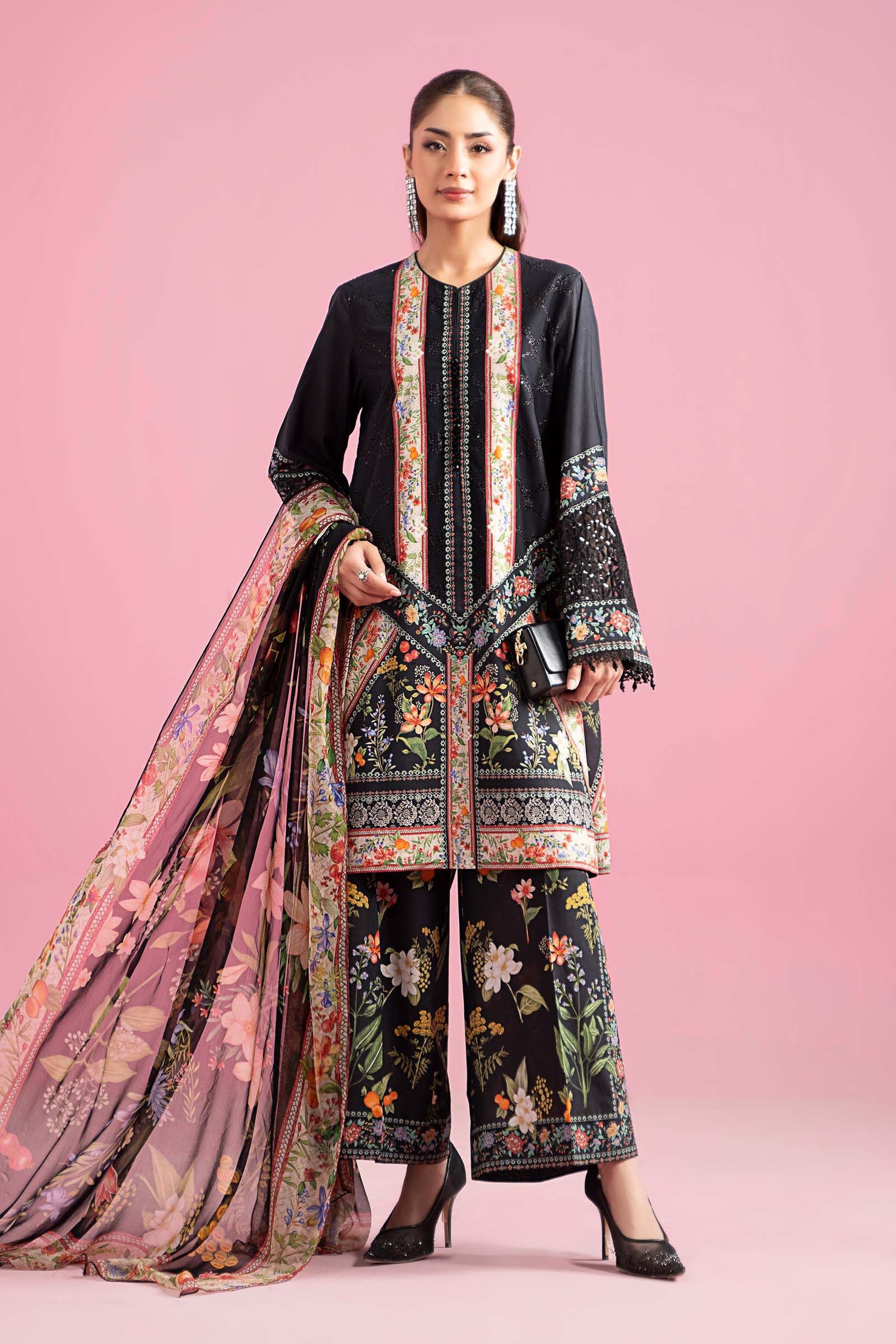 Pakistani Black Embroidered Lawn 3-Piece Suit - Image 1
