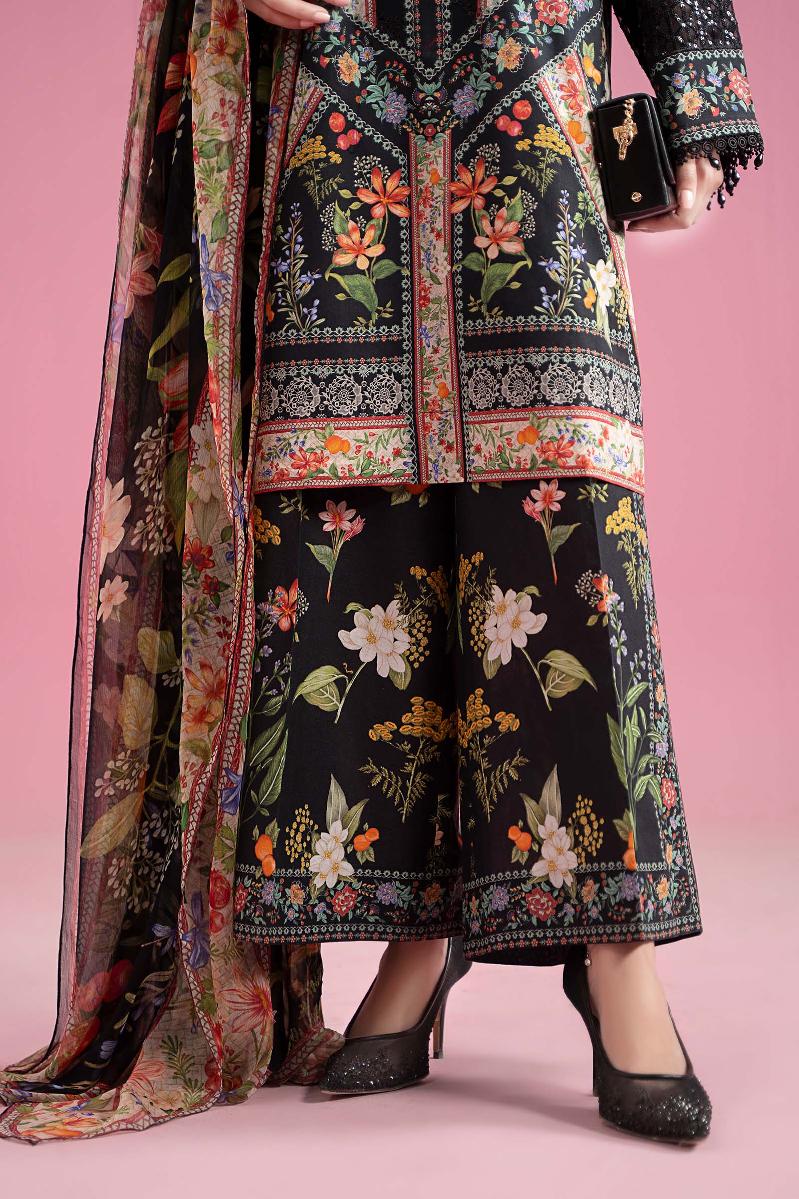 Pakistani Black Embroidered Lawn 3-Piece Suit - Image 6
