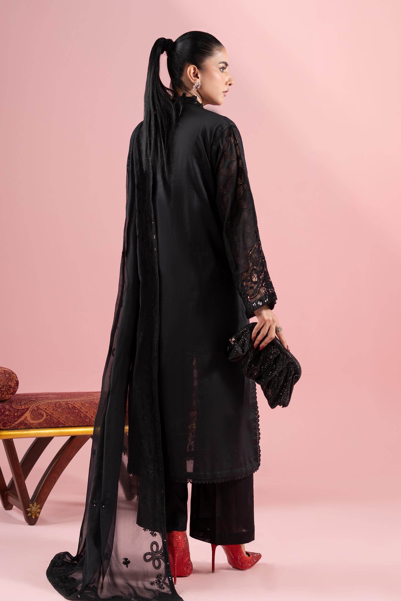 Black Schiffli Embroidered Lawn 3-Piece Suit - Image 7