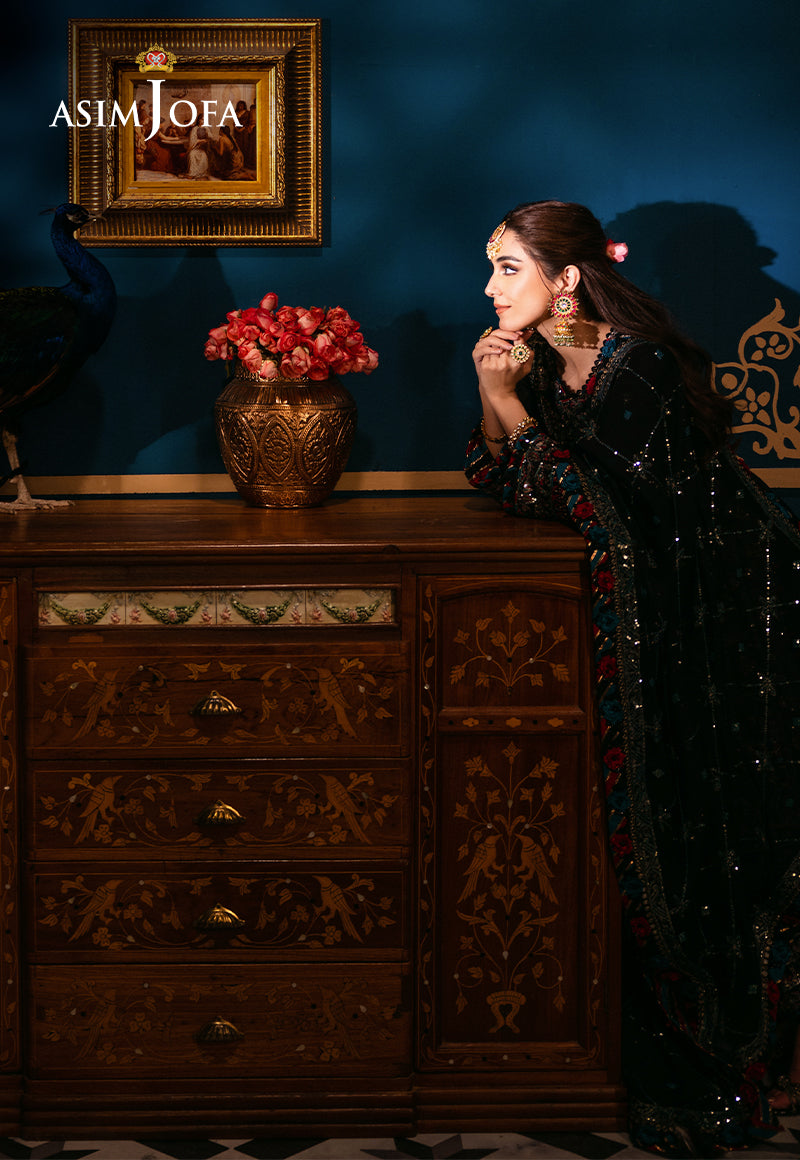 Pakistani Black Embroidered Lawn & Chiffon 3-Piece Suit - Image 11