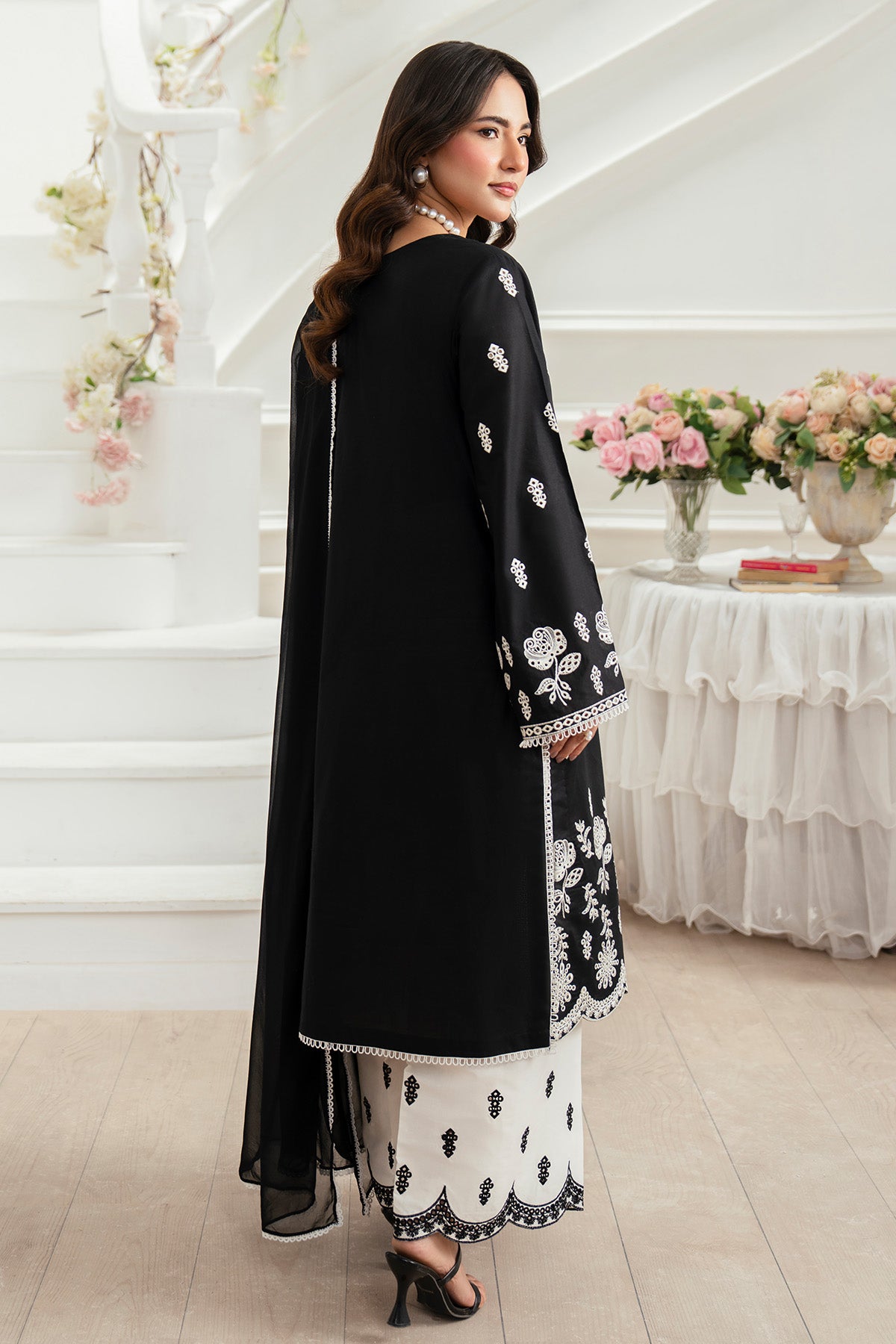 Pakistani Black Embroidered Lawn Salwar Kameez (3-Piece) - Image 3