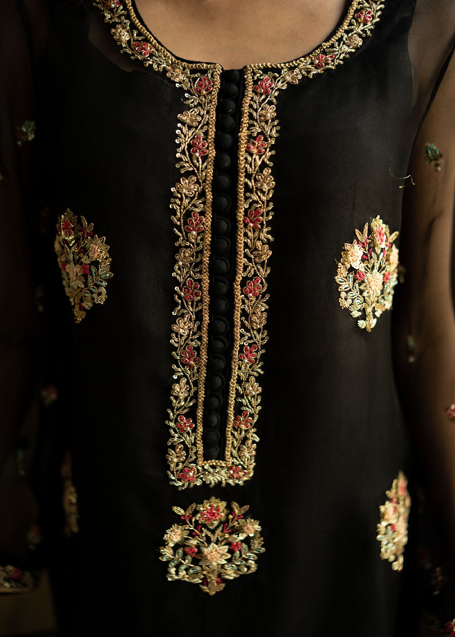 Black Hand-Embellished Organza Kurta Set (4-Piece) - Image 4