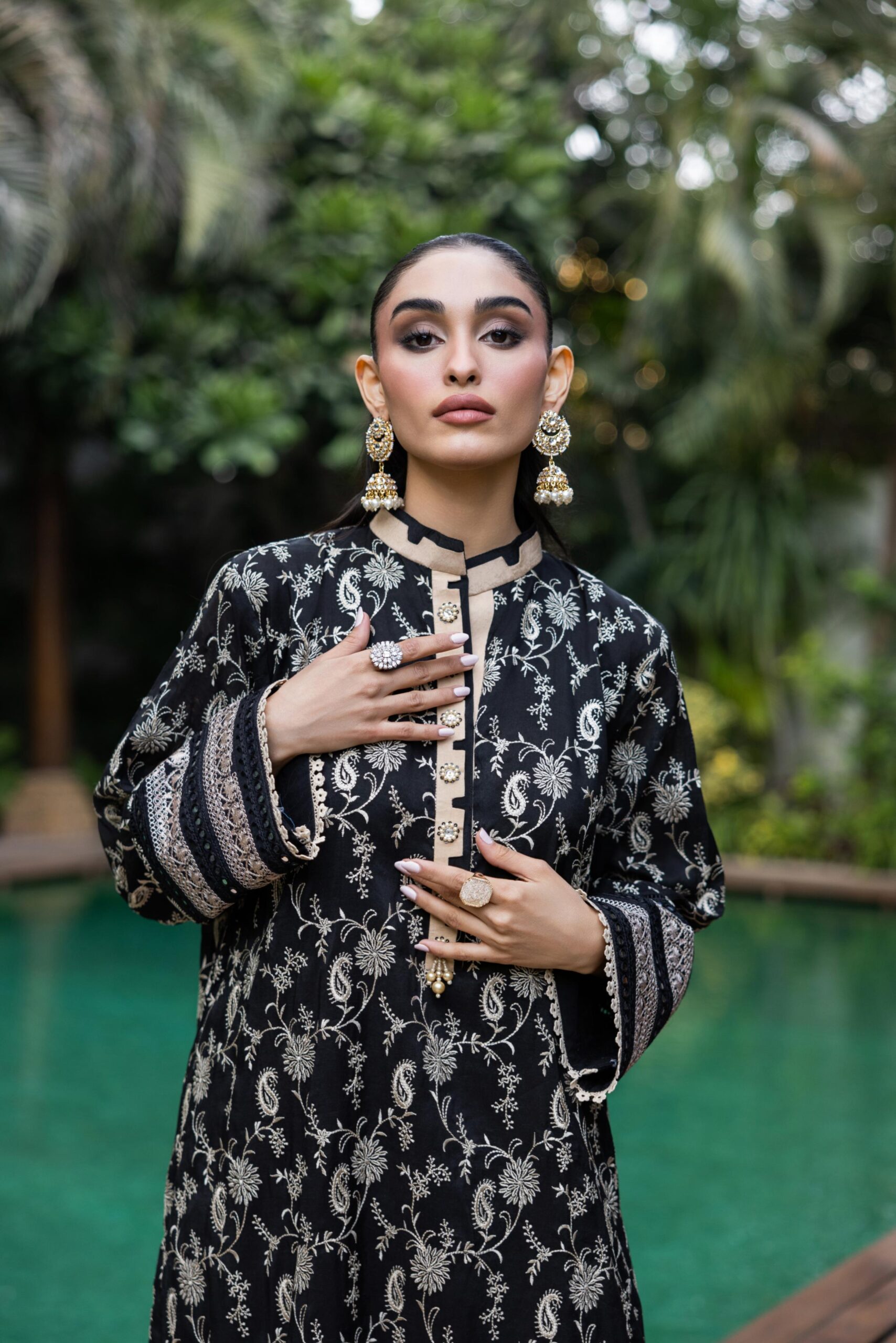 Black Embroidered Paper Silk Salwar Kameez (3-Piece) - Image 5