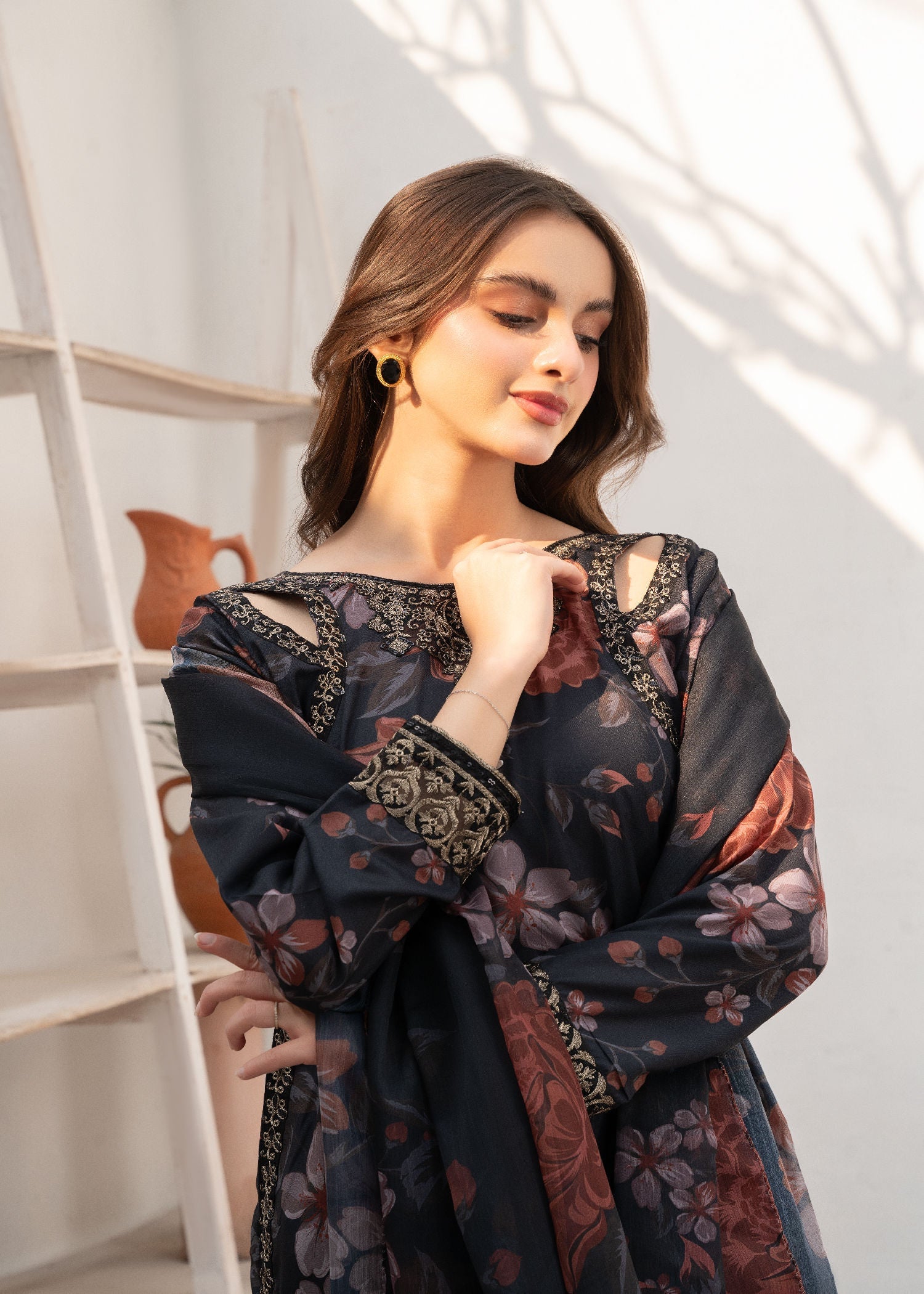 Pakistani Black Printed Poly-Cotton Kurta Set (3-Piece) - Image 5