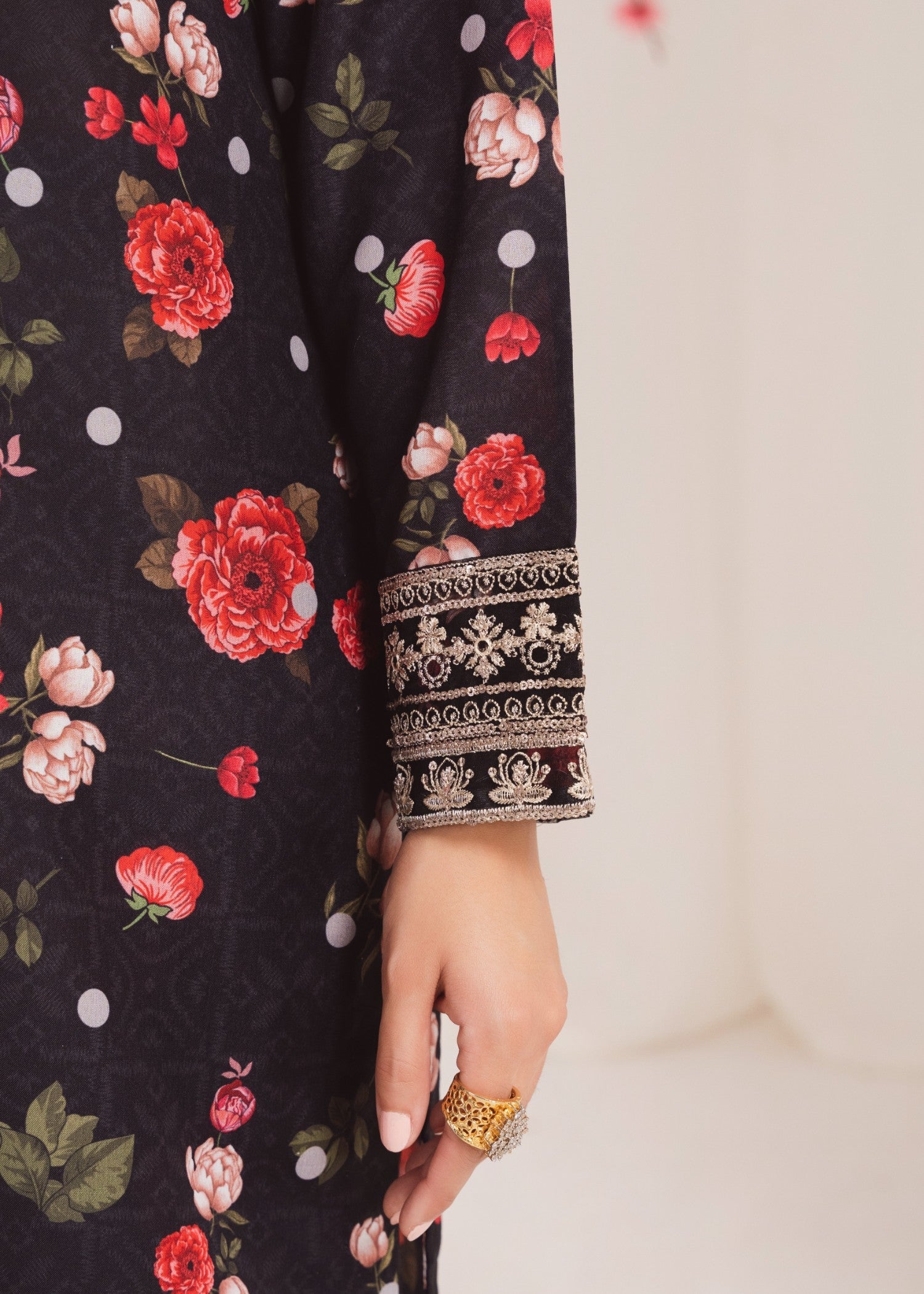 Pakistani Black Embroidered Poly Lawn Kurta Set (3-Piece) - Image 6