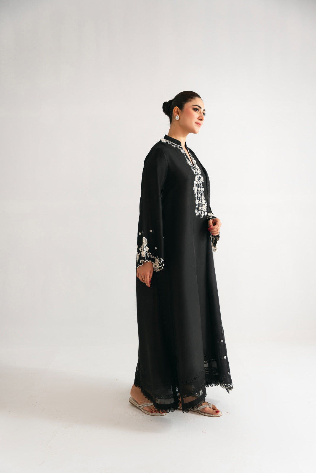 Pakistani Black 3D Embroidered Pure Raw Silk Salwar Kameez (3-Piece) - Image 2