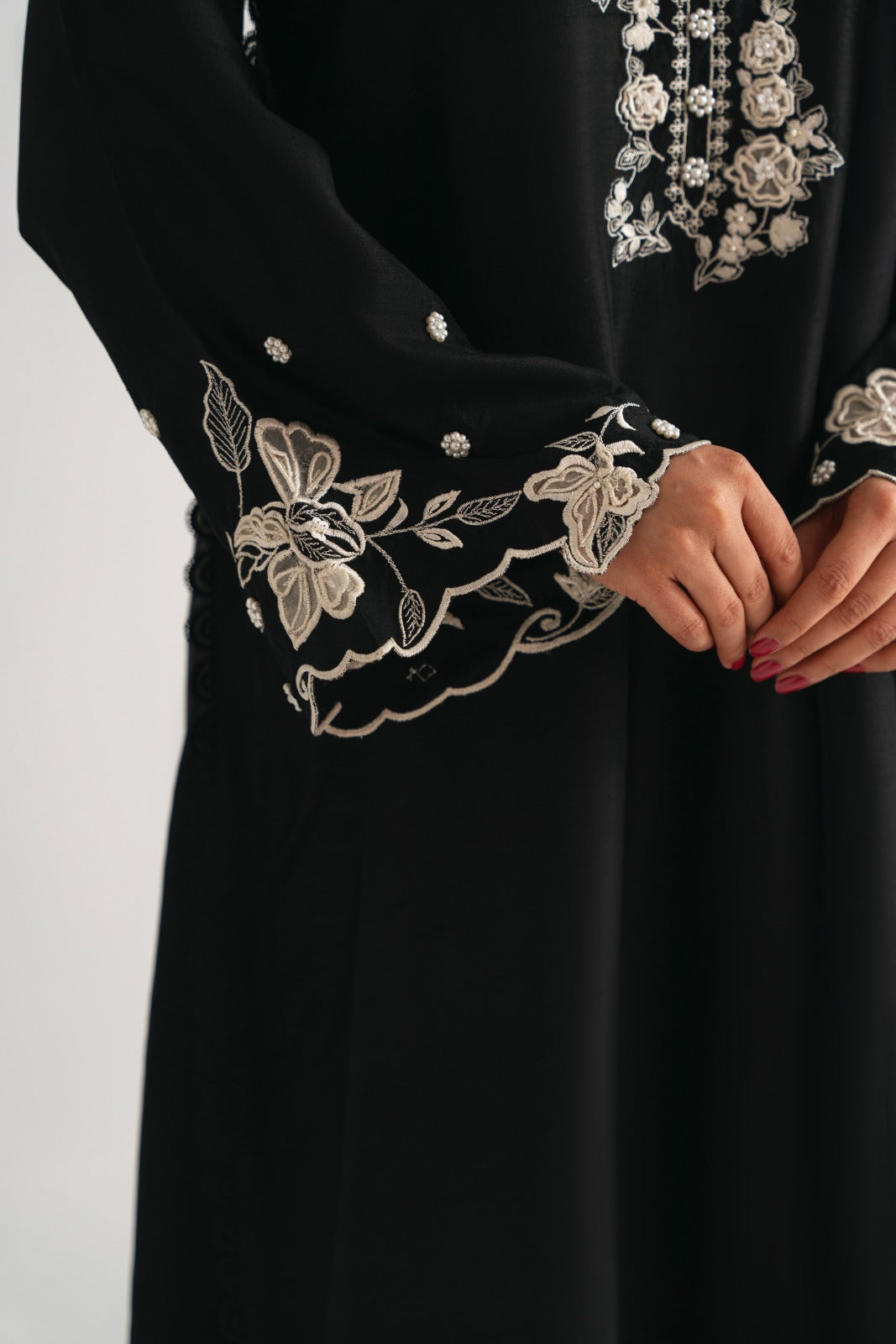 Pakistani Black 3D Embroidered Pure Raw Silk Salwar Kameez (3-Piece) - Image 6